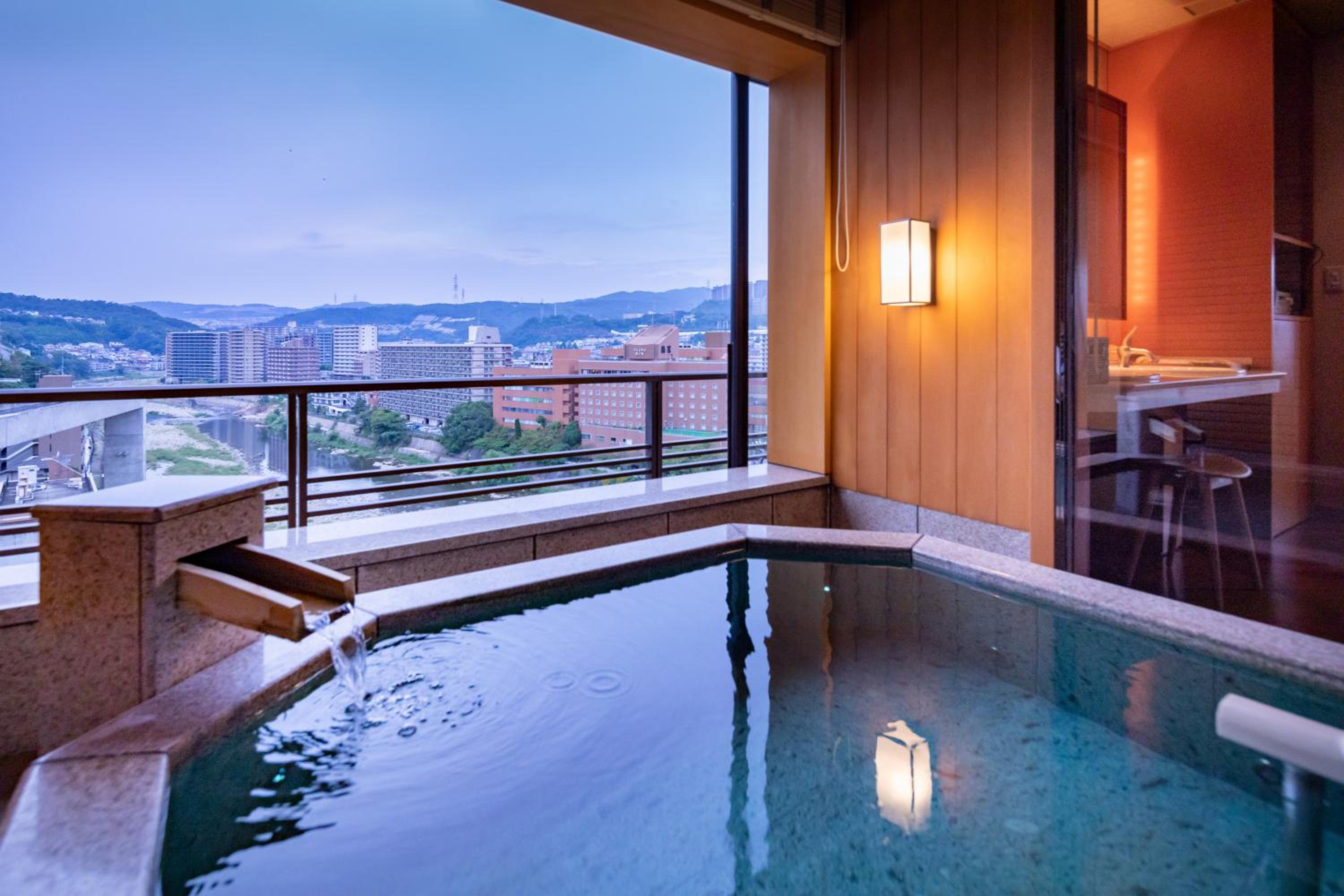 Deluxe Suite Room with Private Open-air Bath A photo 1