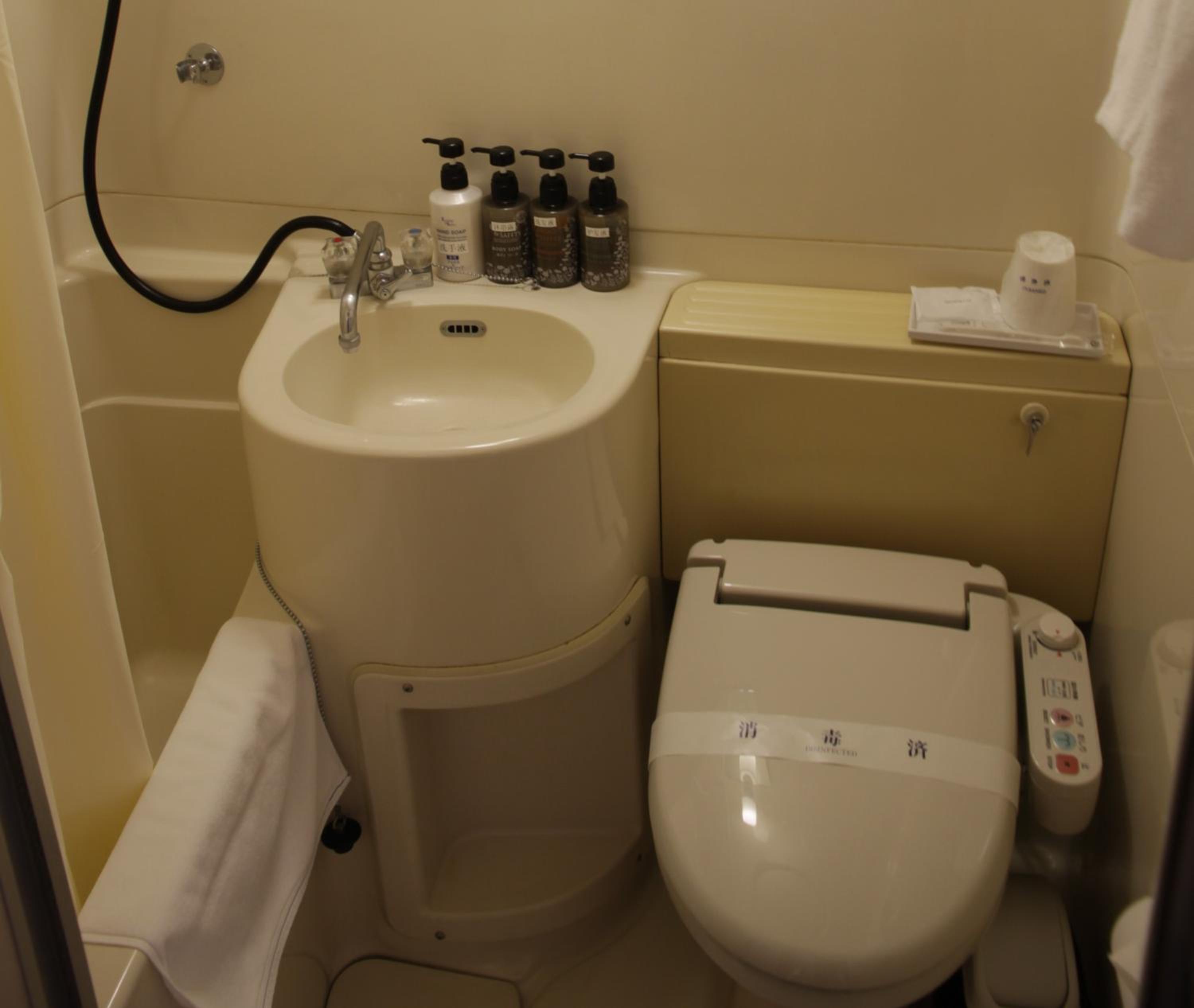Single Room photo 3