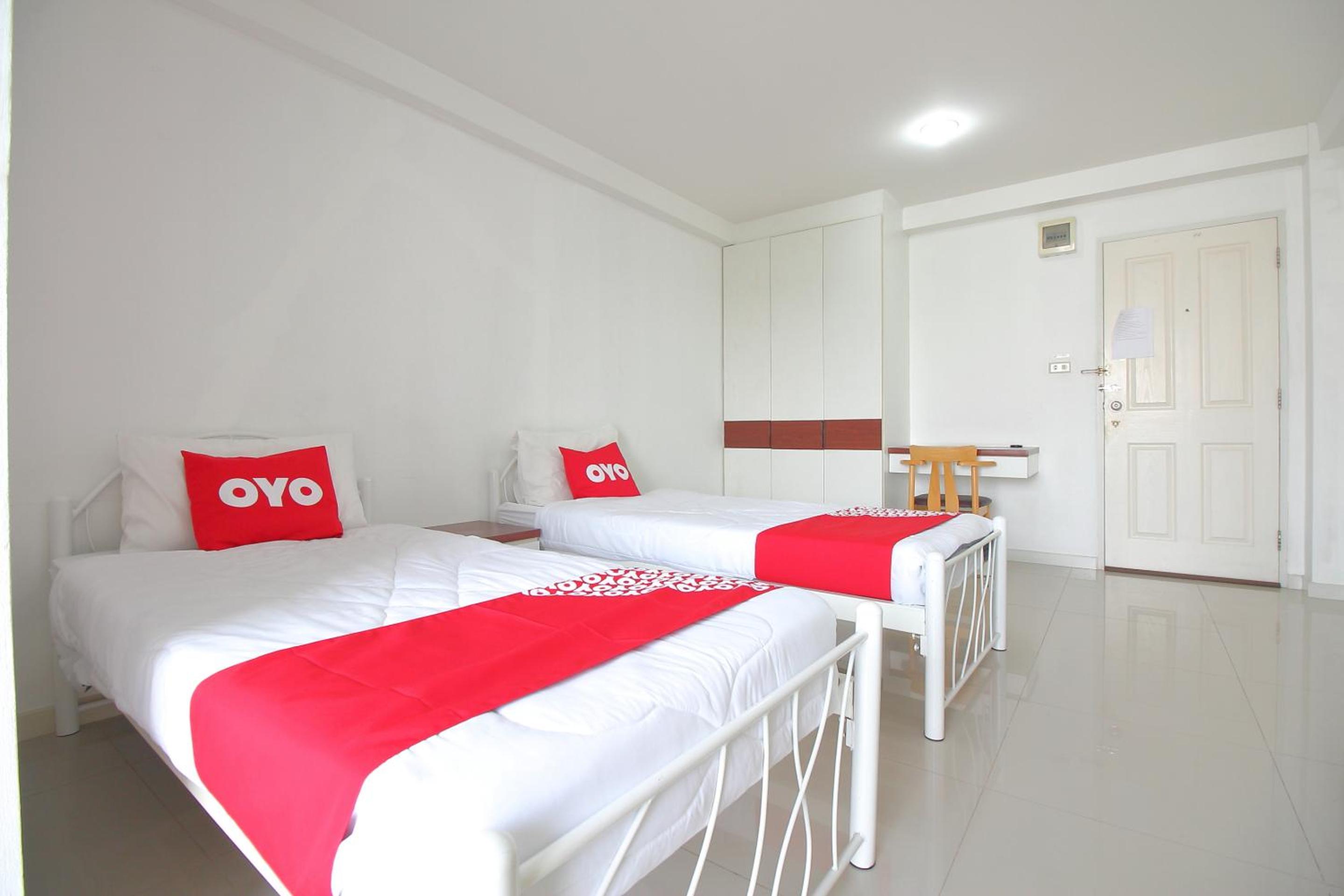 Standard Twin Room photo 3