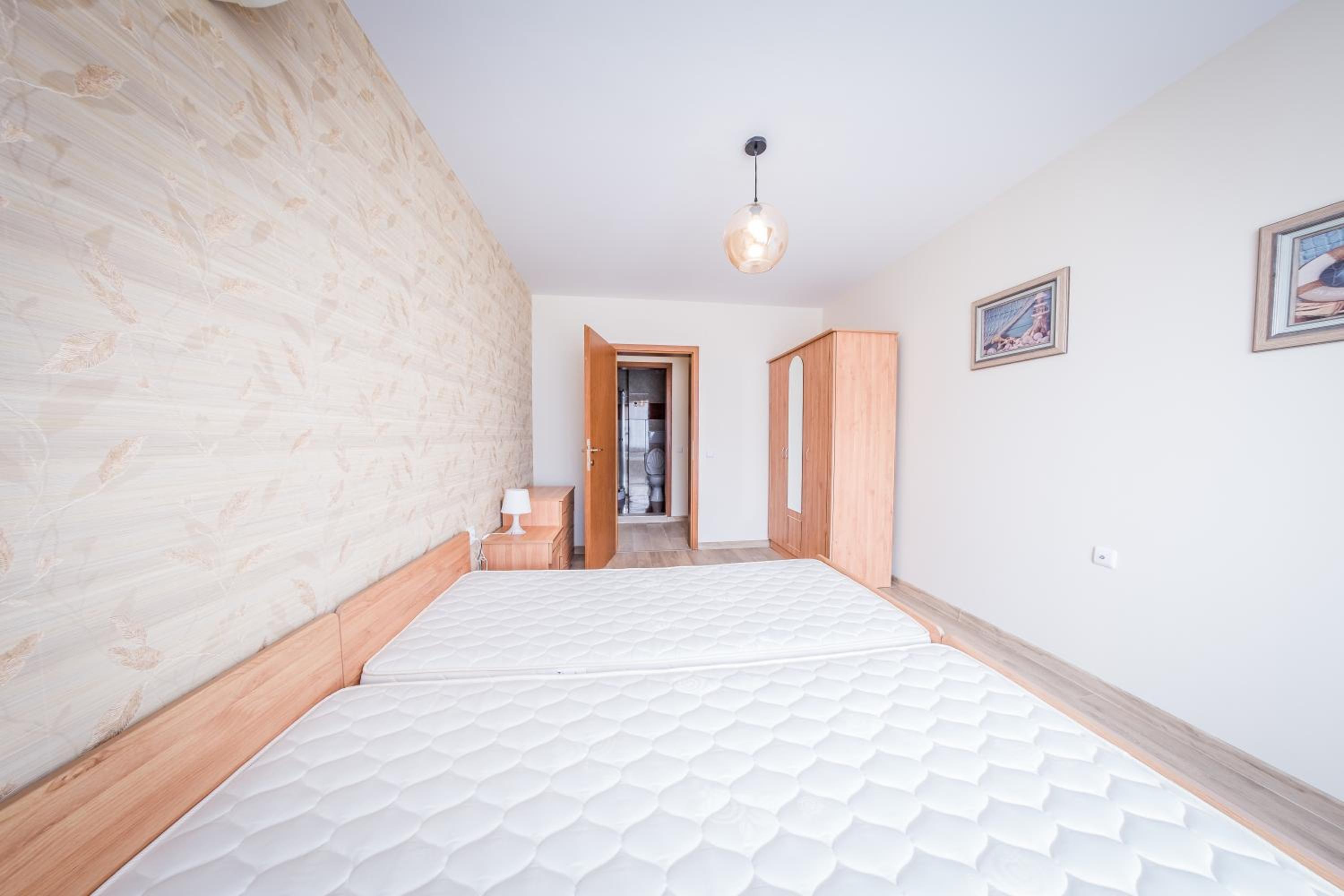 One-Bedroom Apartment with Balcony (4 Adults) photo 2
