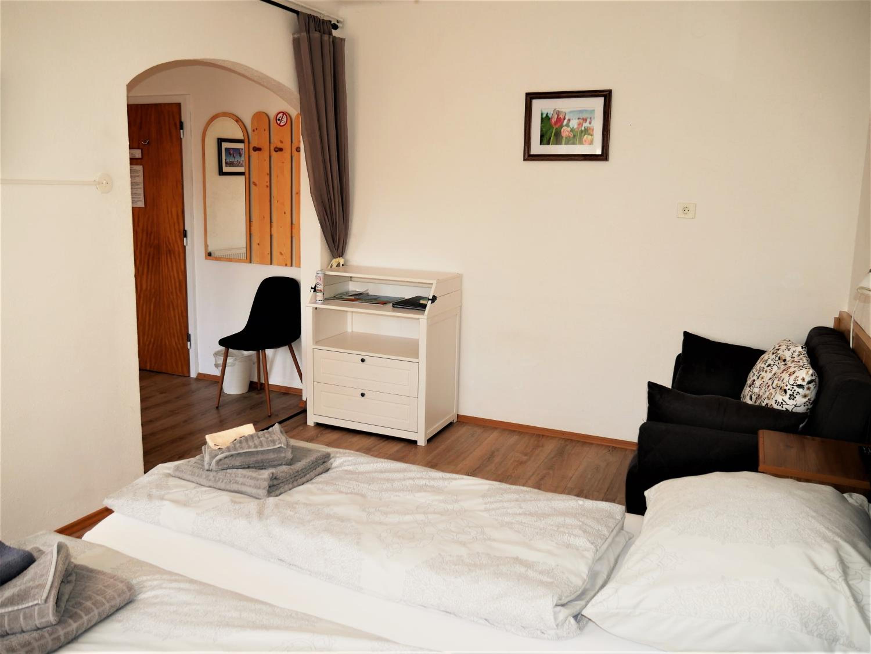 Comfort Triple Room with Balcony and Garden View