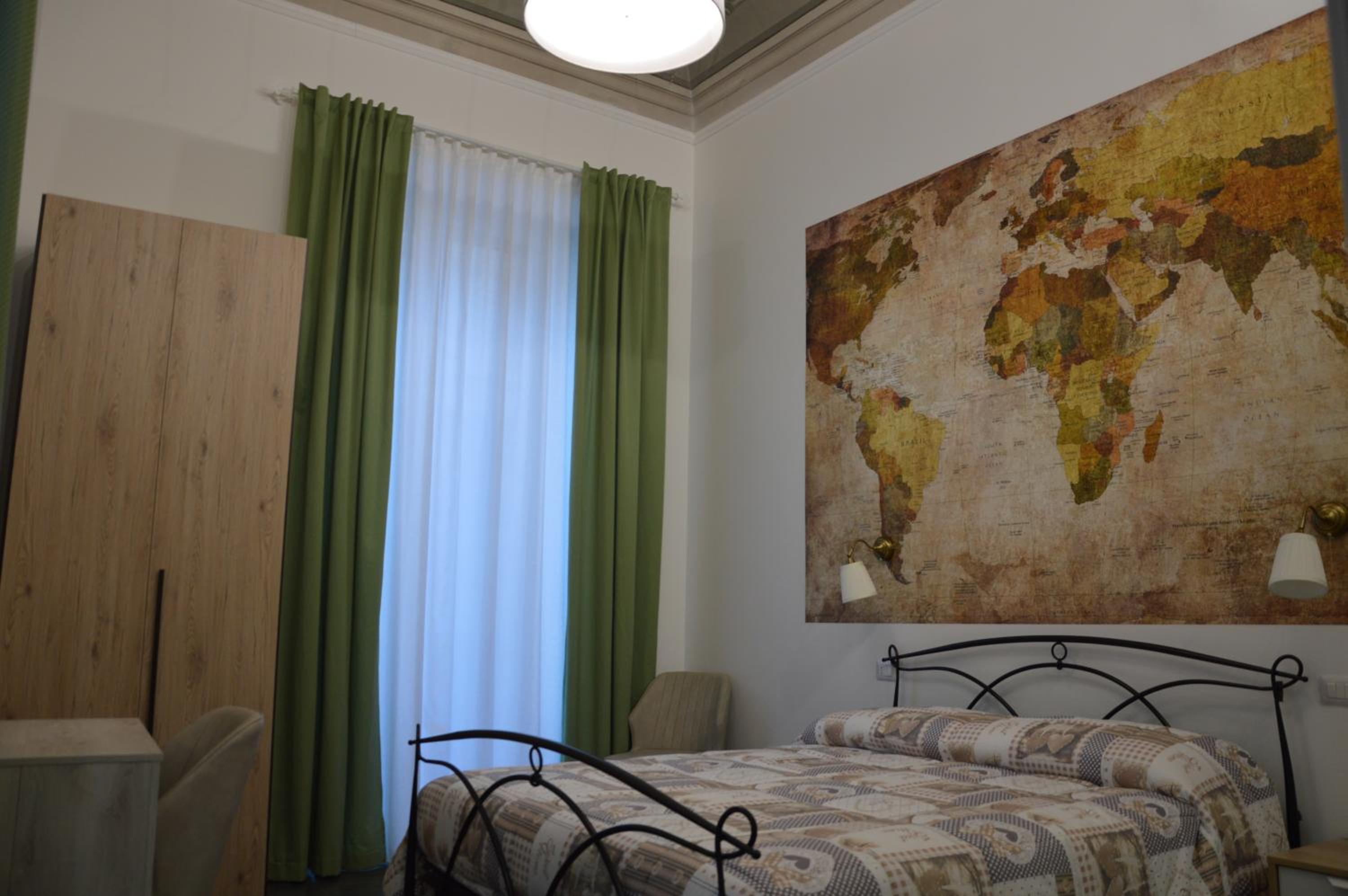 Junior Suite with Balcony - Photo 1
