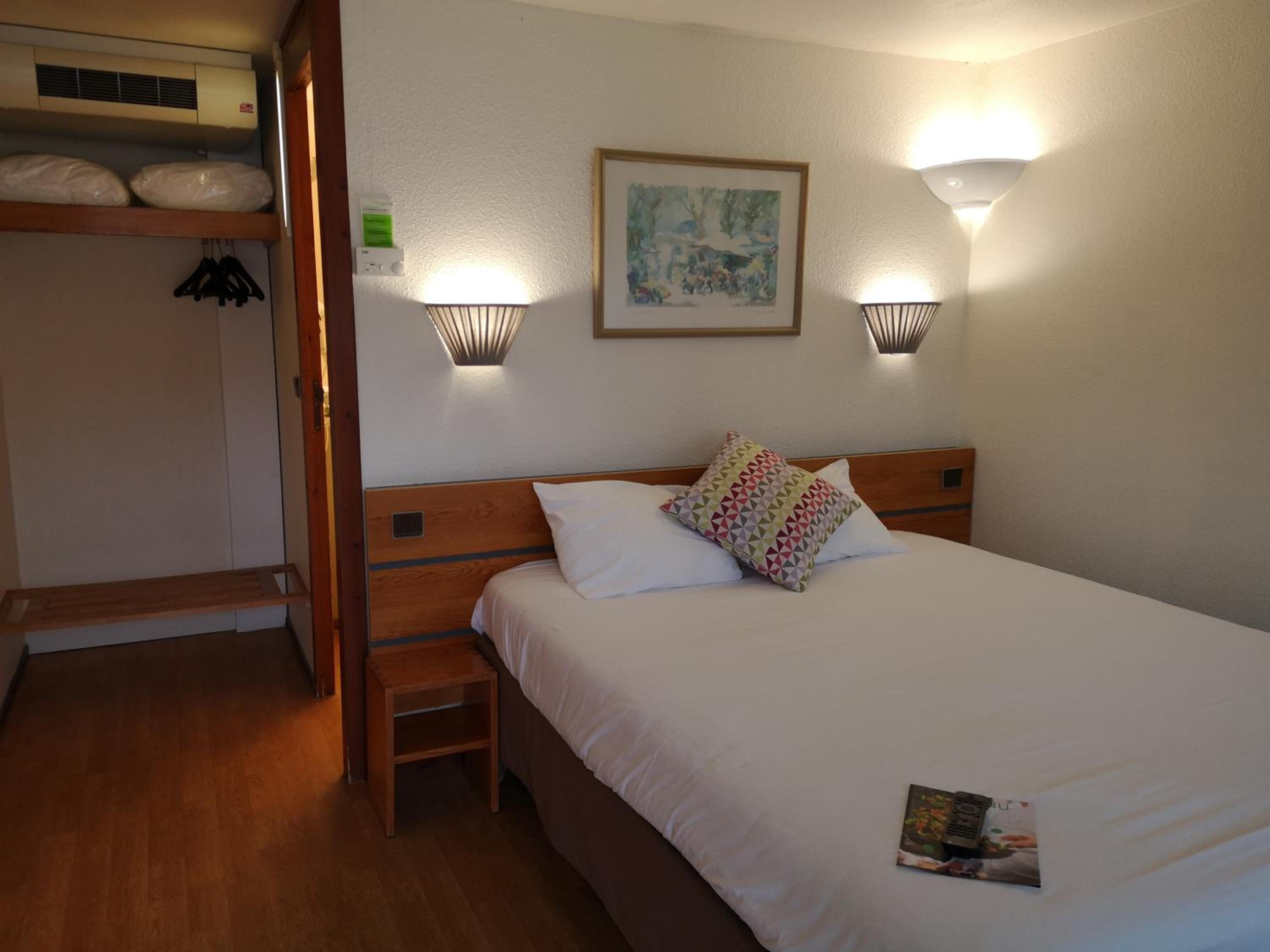 Standard Double Room - Photo 1