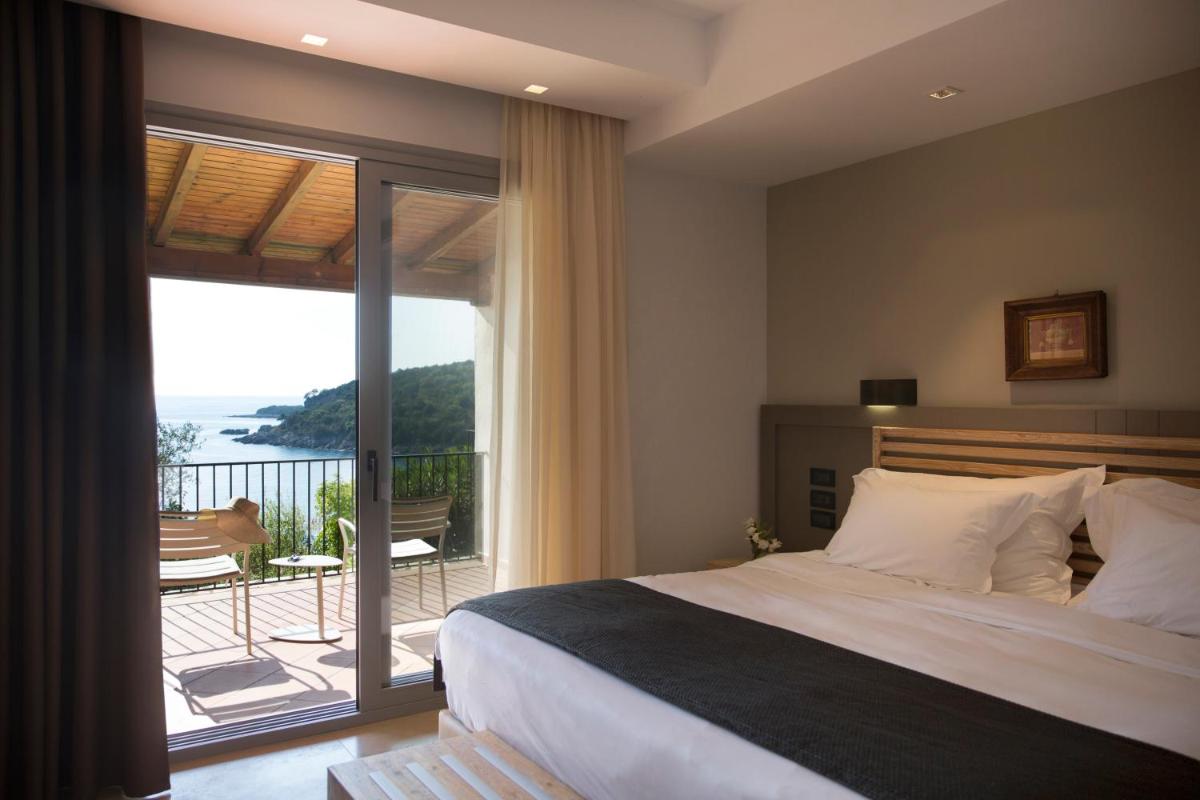 One-Bedroom Suite with Sea View - Photo 7