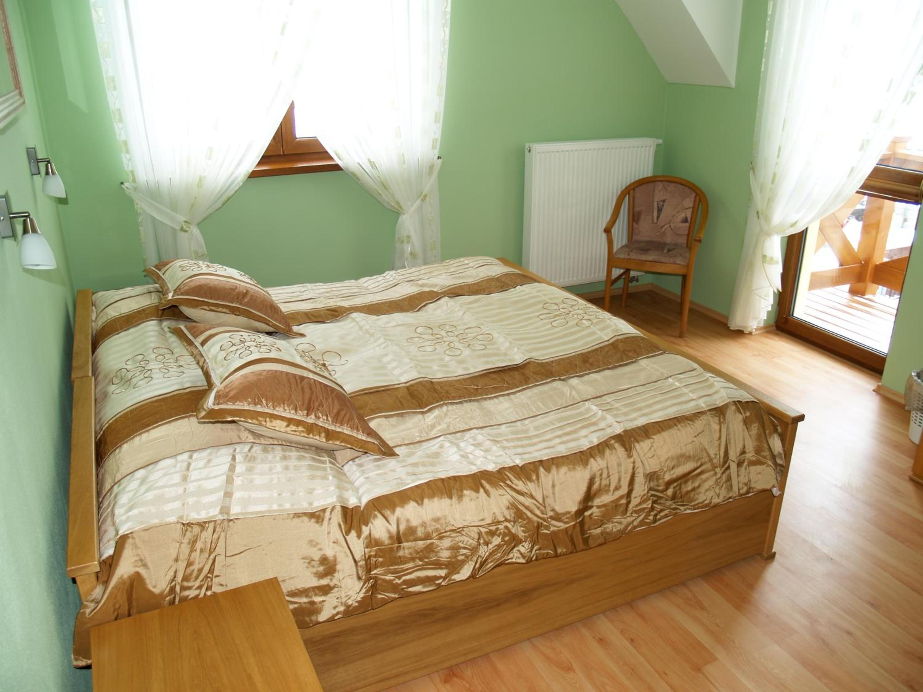 Two-Bedroom Apartment with Balcony photo 1