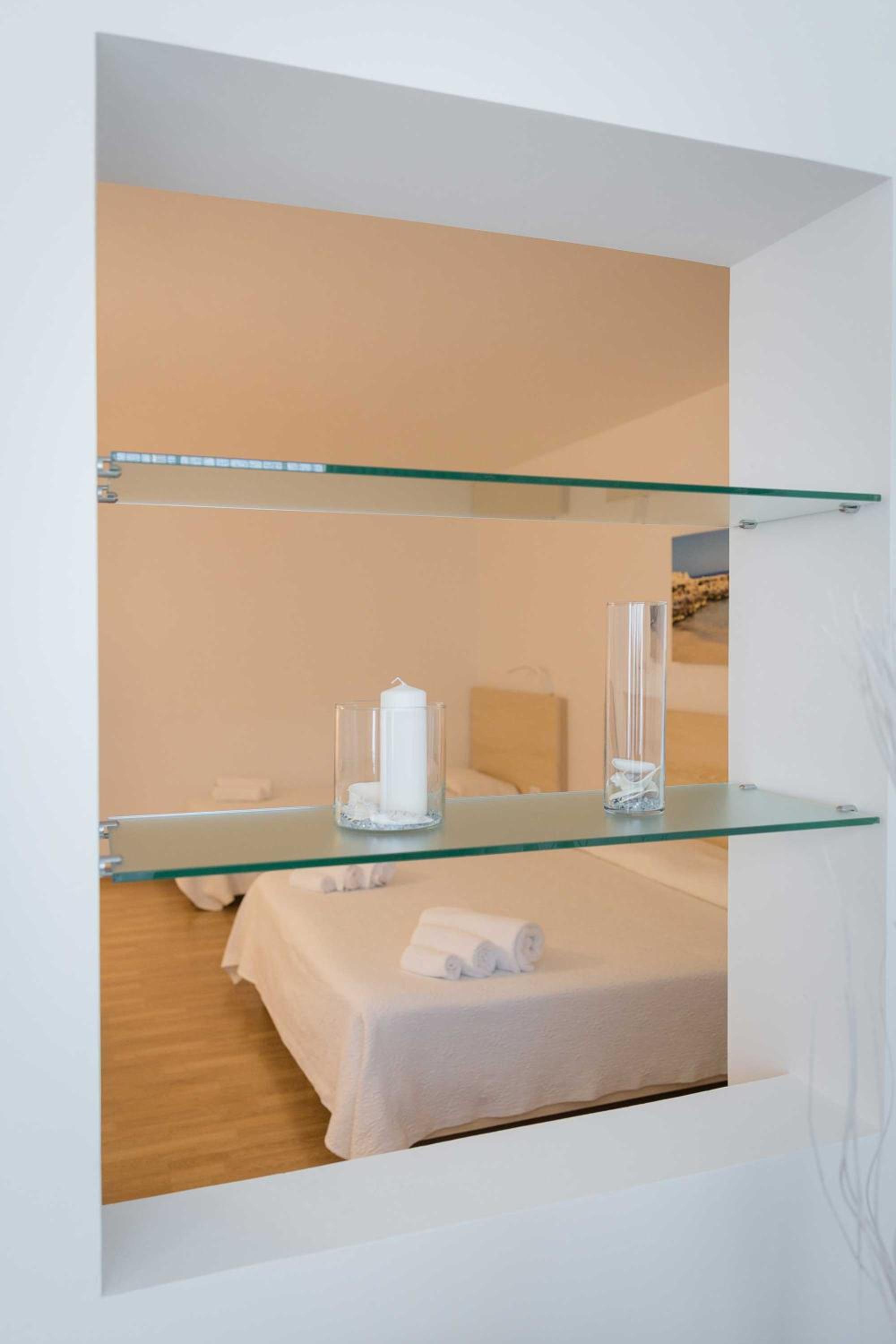 Superior Quadruple Room - Photo 13