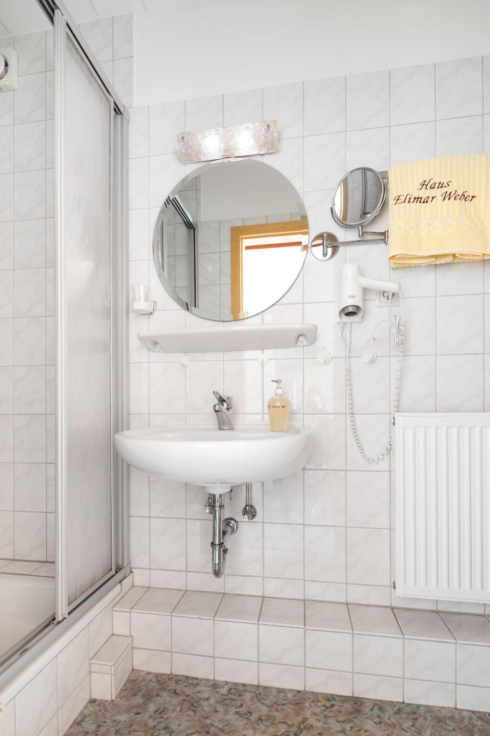 Standard Single Room with Shower 7 photo 3