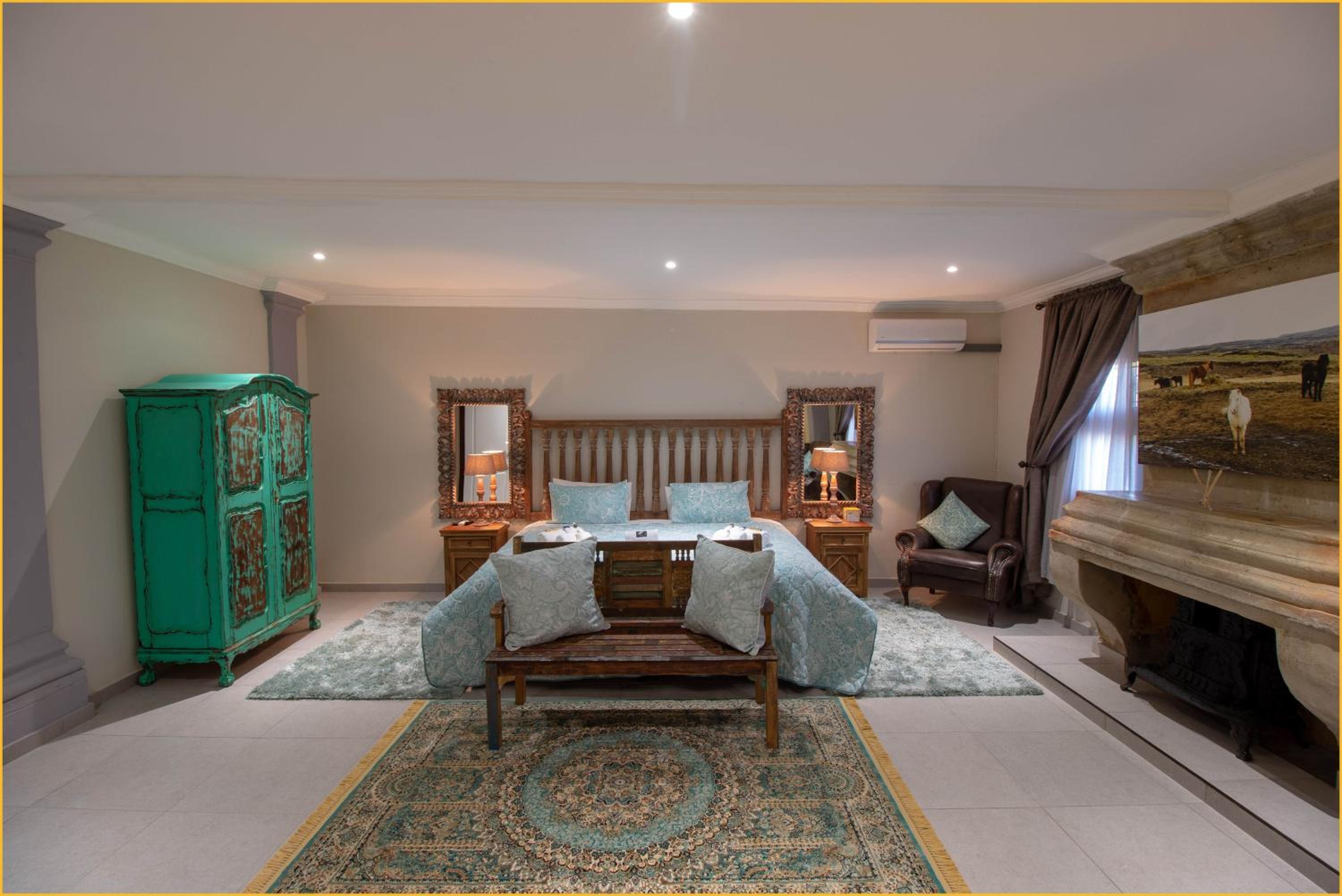 Comfort King Room photo 1