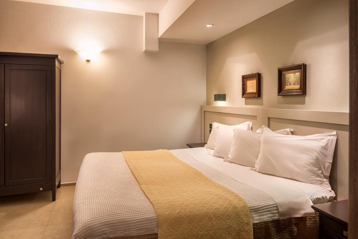 Two-Bedroom Suite with Sew View  - Photo 2