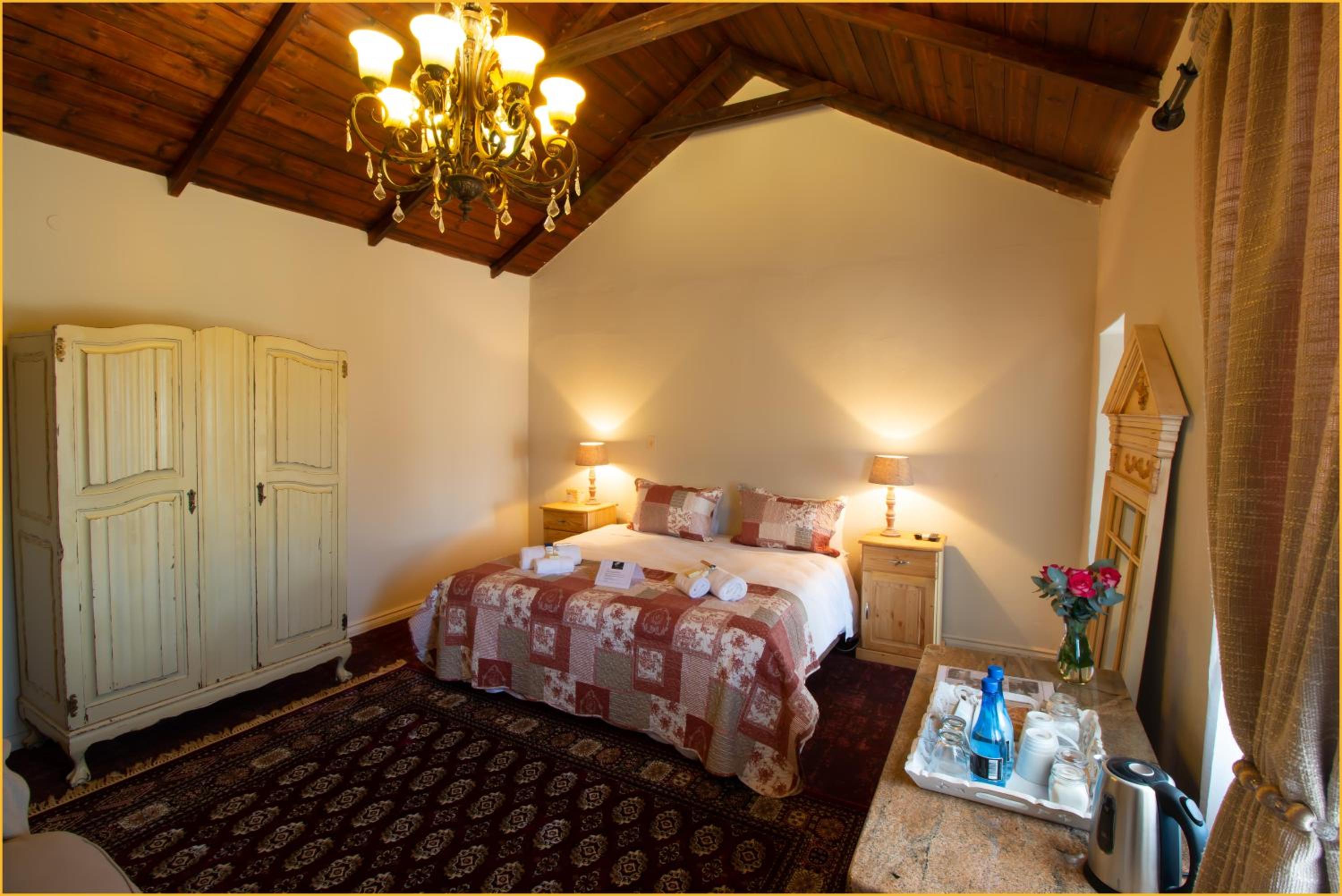 Deluxe Double Room with Bath photo 1