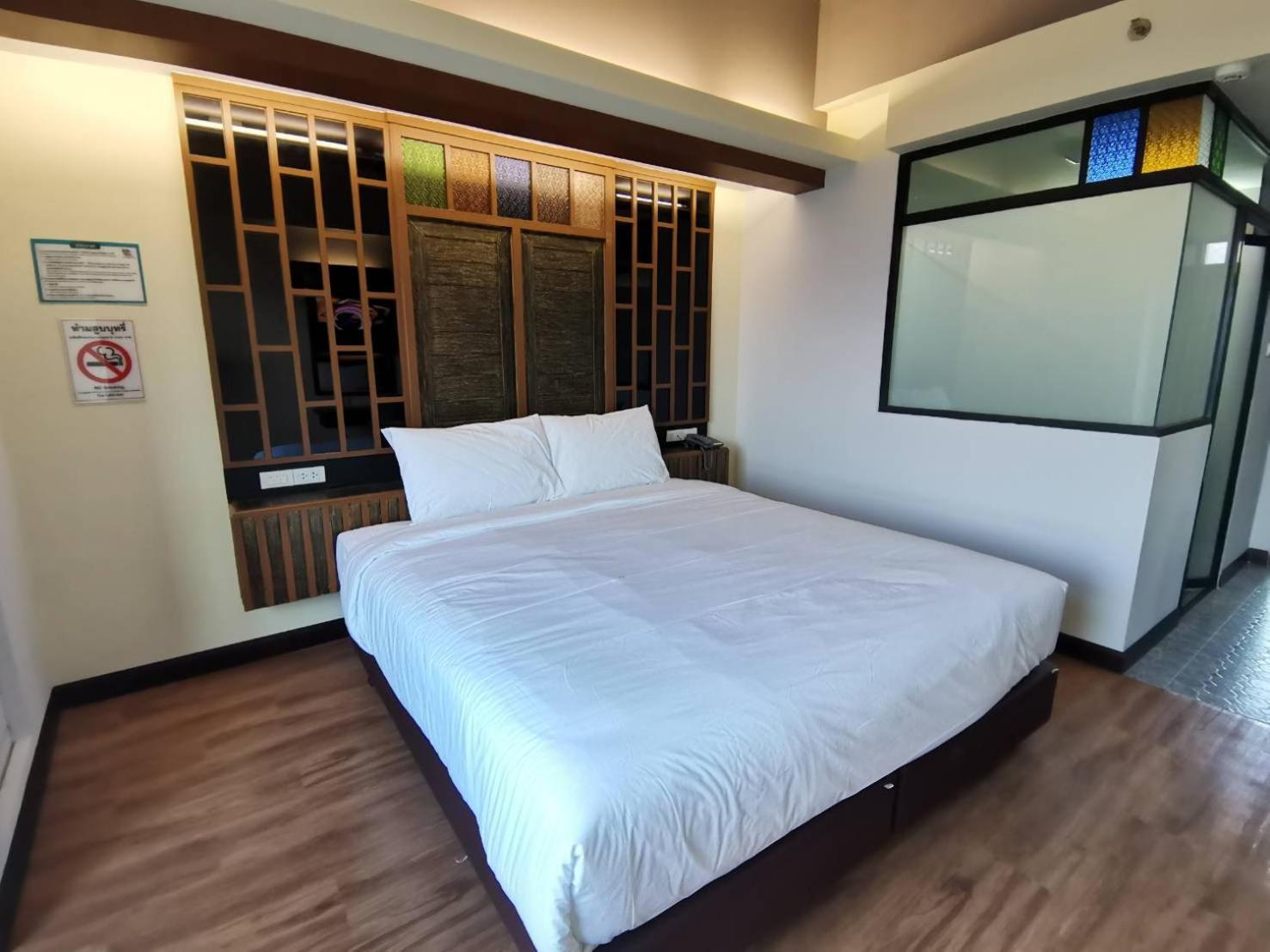 Standard Double Room - Photo 5