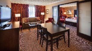 Executive Queen Room with Two Queen Beds - Non-Smoking - Photo 3