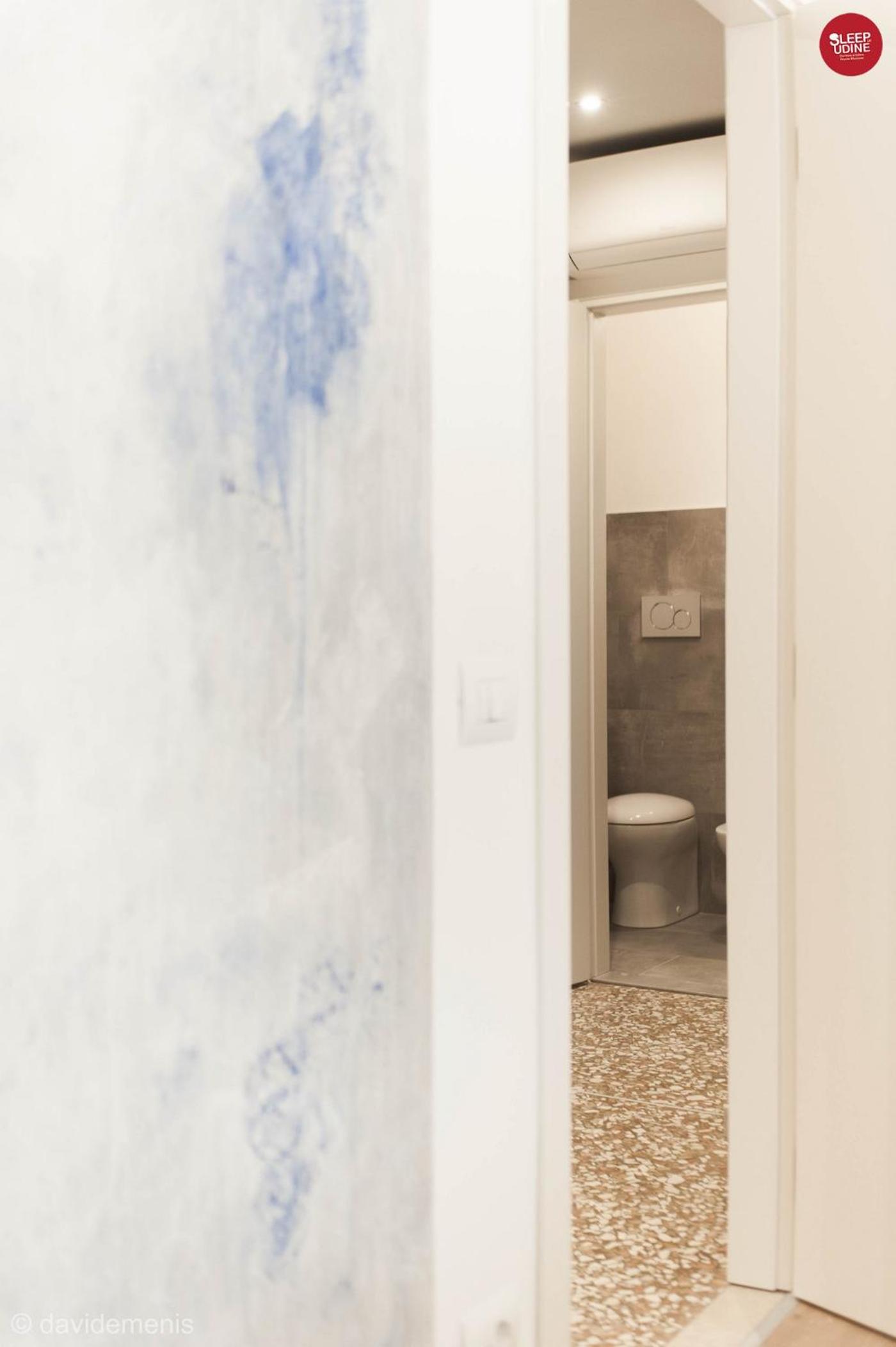 Double Room with Private External Bathroom photo 2