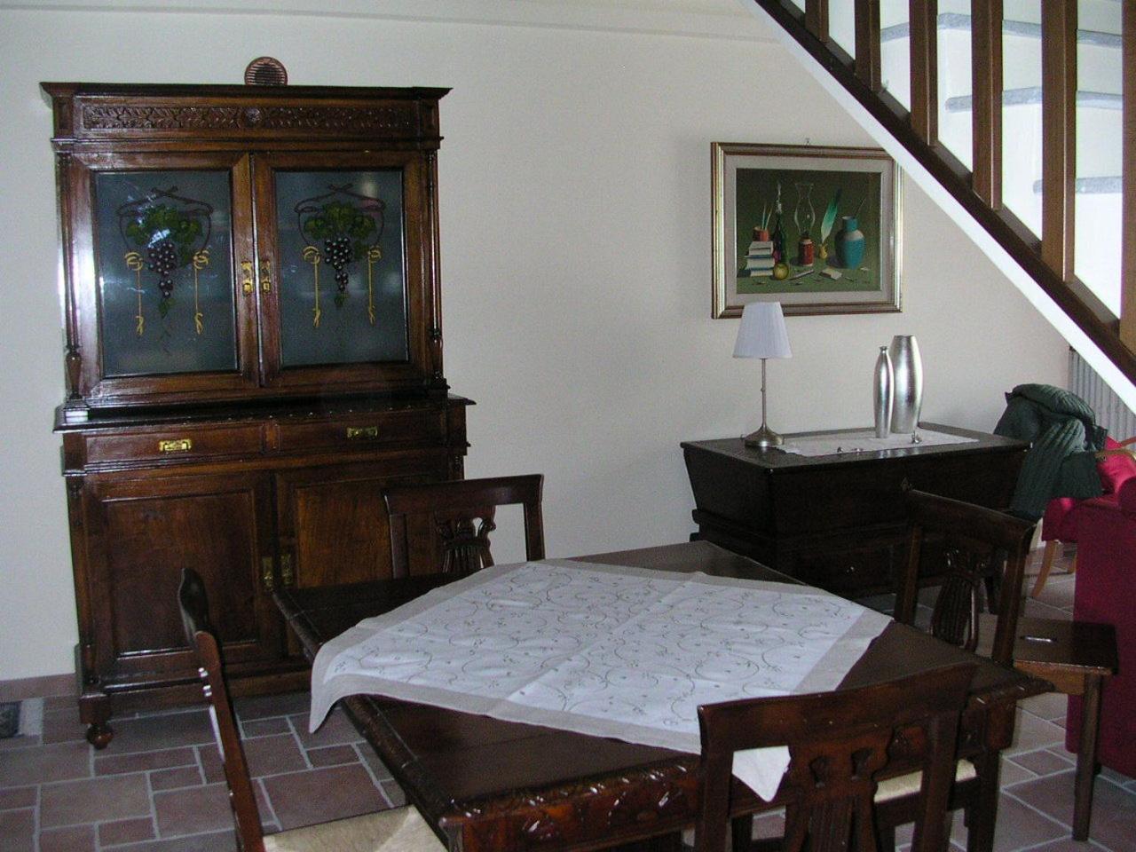 Two-Bedroom Apartment - Split Level photo 1