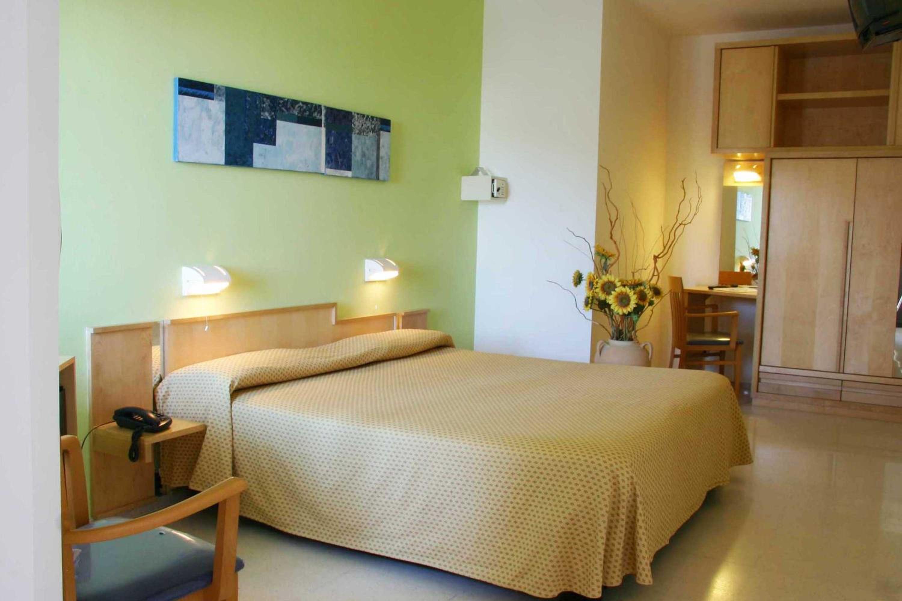 Triple Room - Photo 3