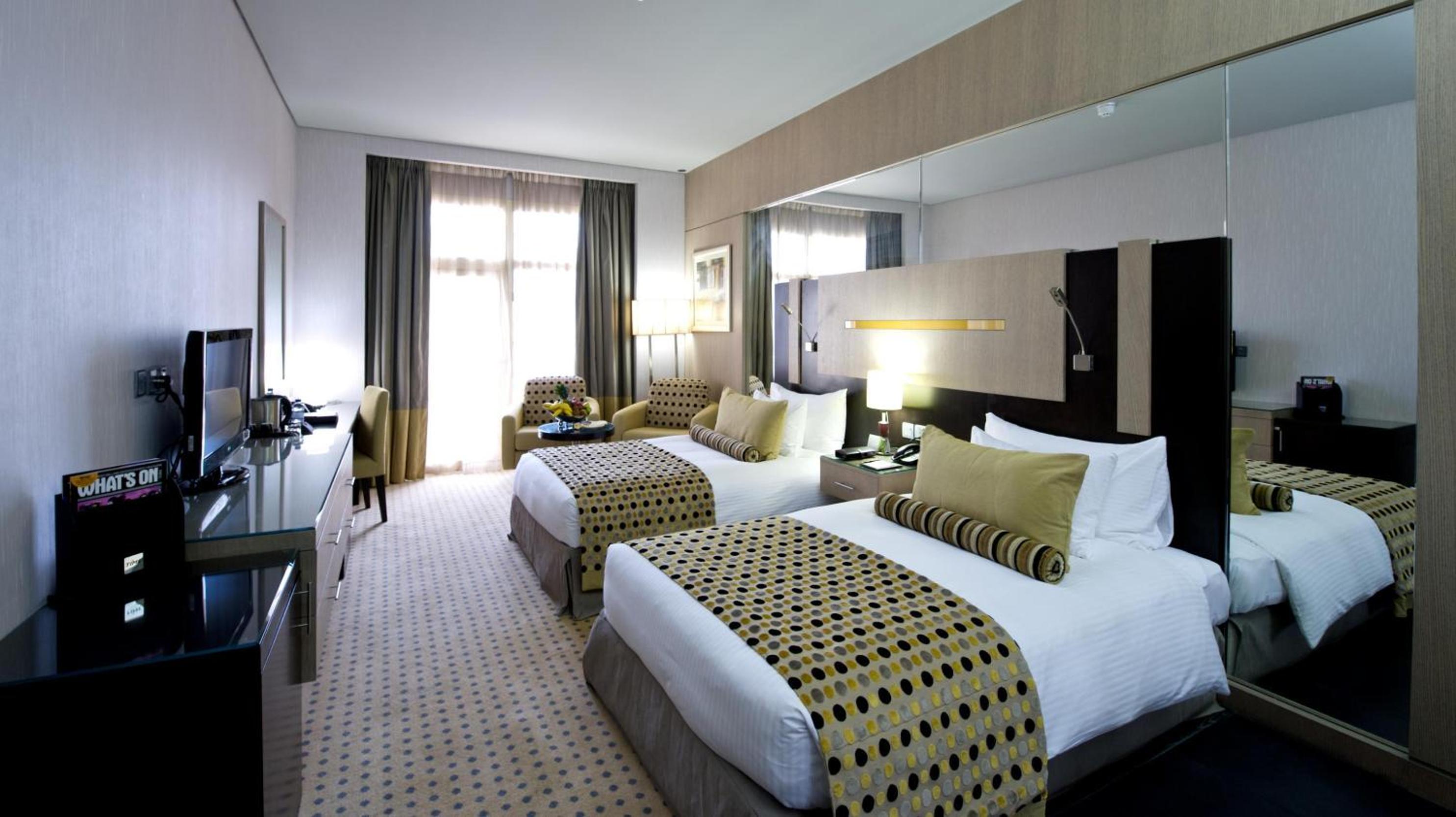 Deluxe Twin Room photo 3