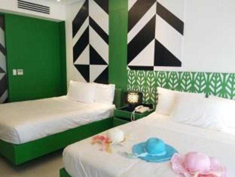 Quarto #147936012