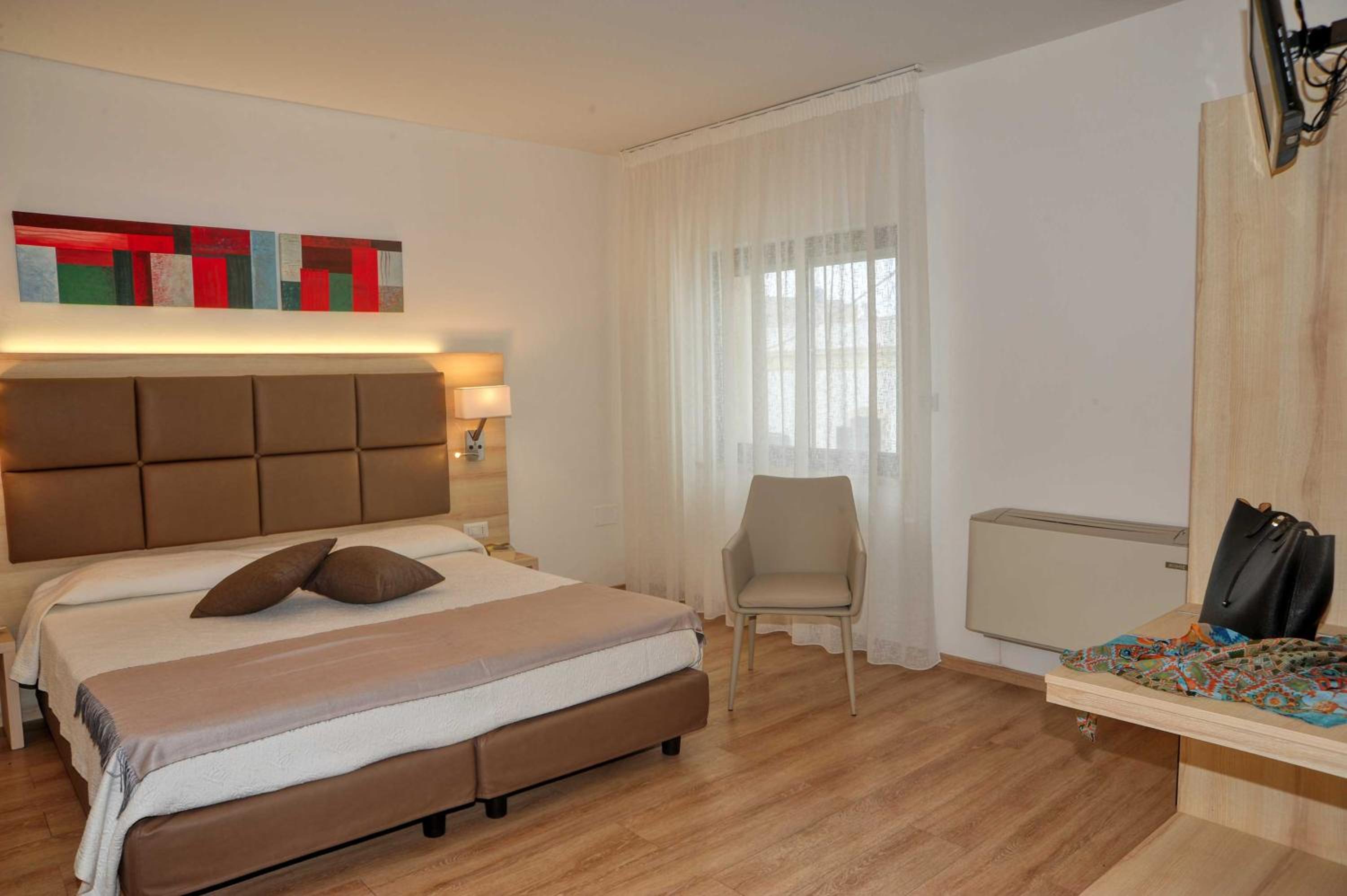Superior Double Room - Photo 1