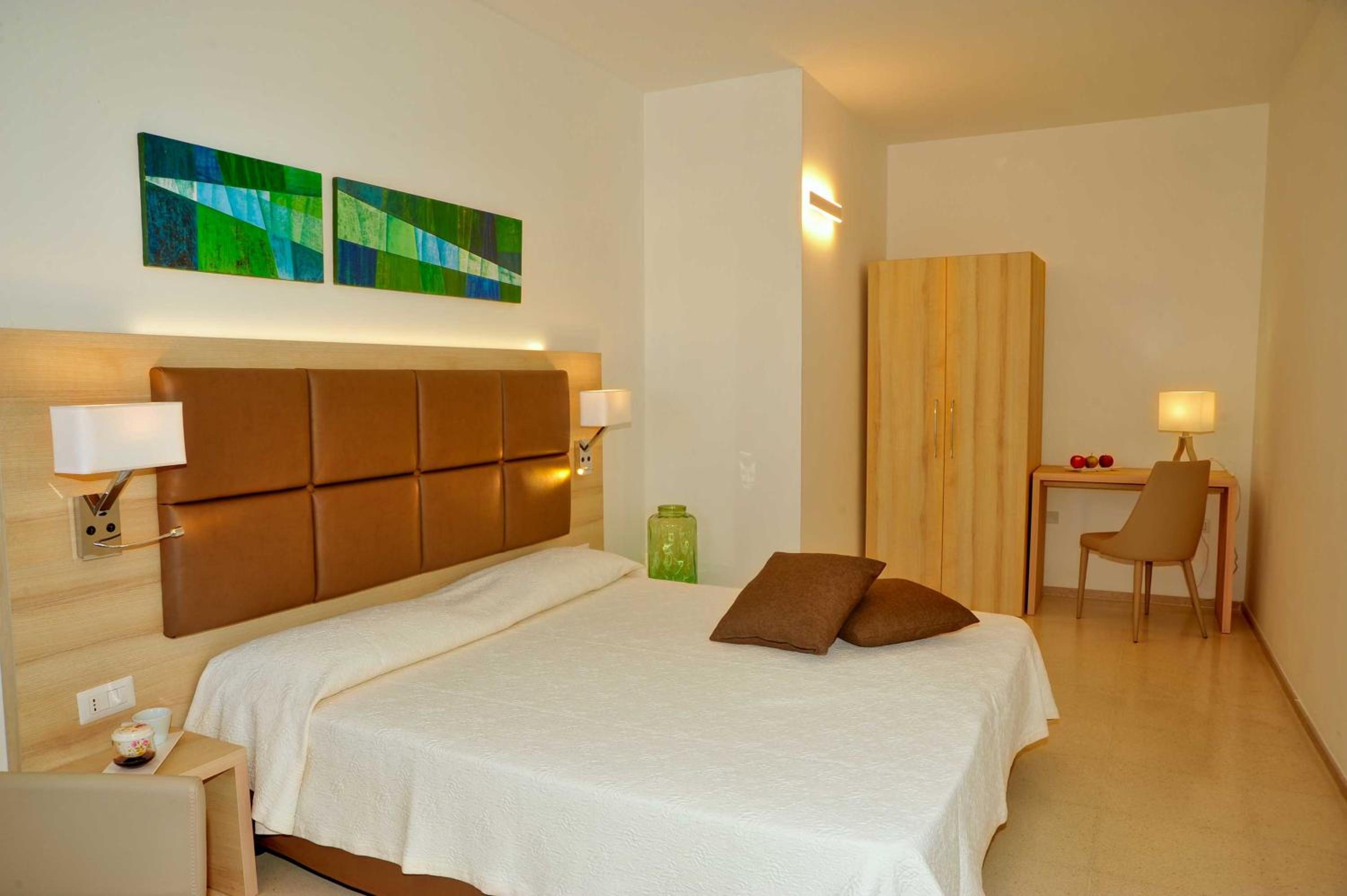 Superior Double Room - Photo 12