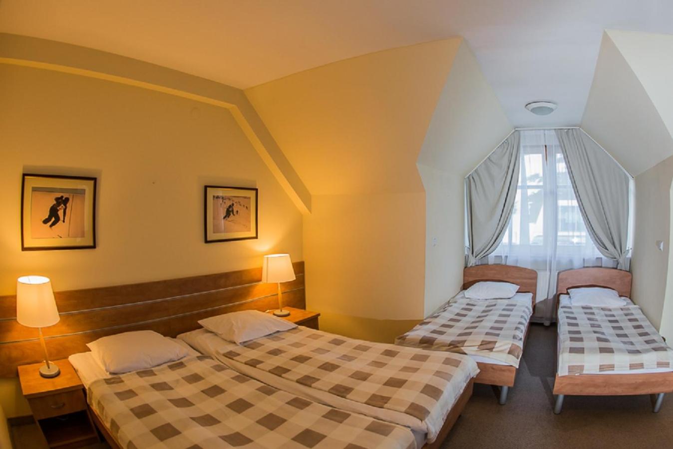COMFORT ROOM - Photo 4