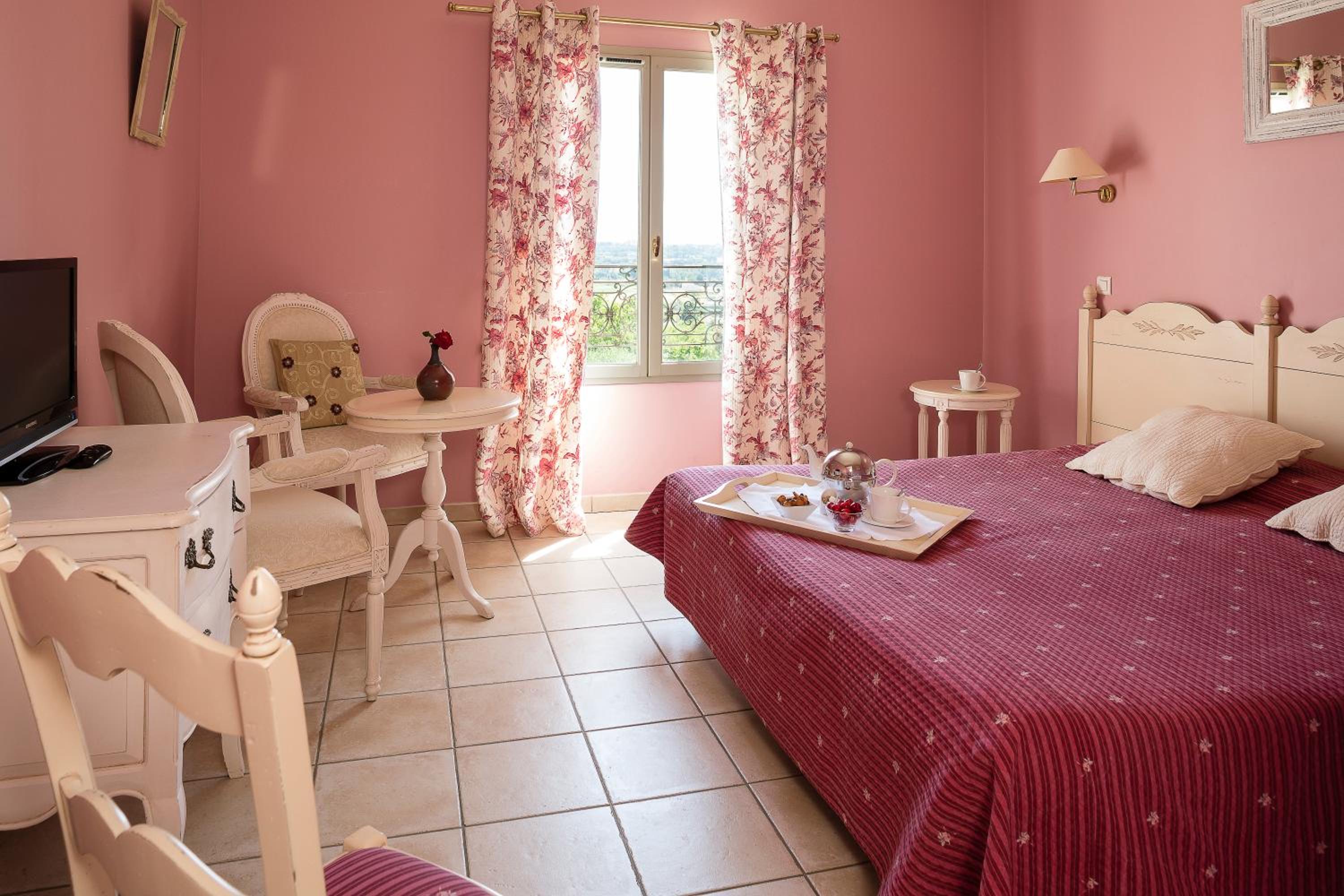 Standard Double Room photo 2