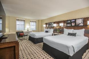 Standard King Room - Photo 5