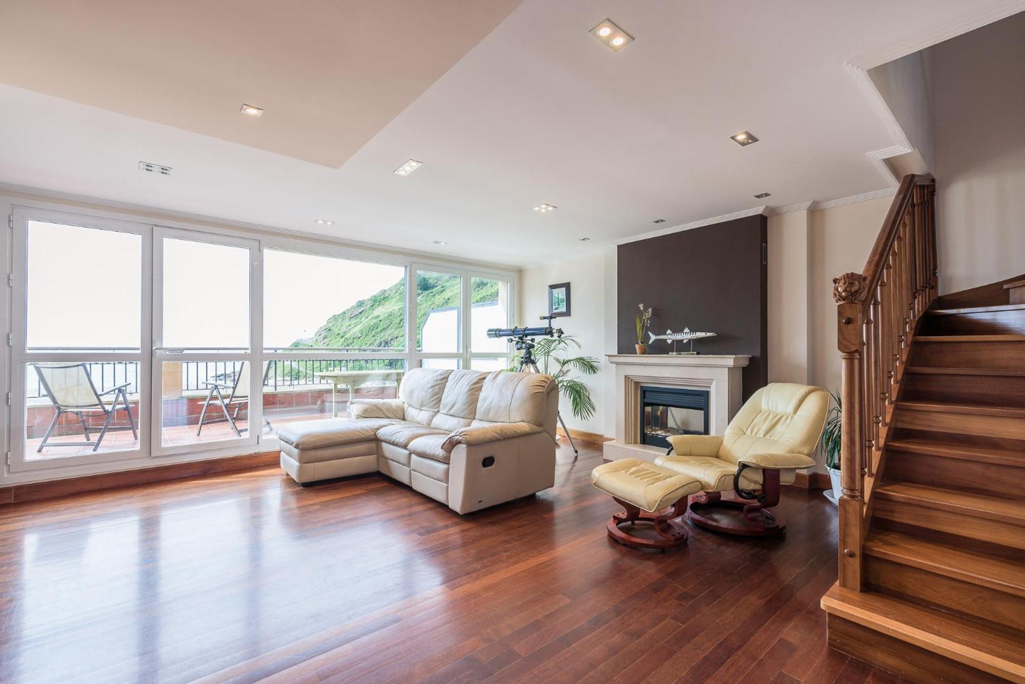 Duplex Apartment photo 2