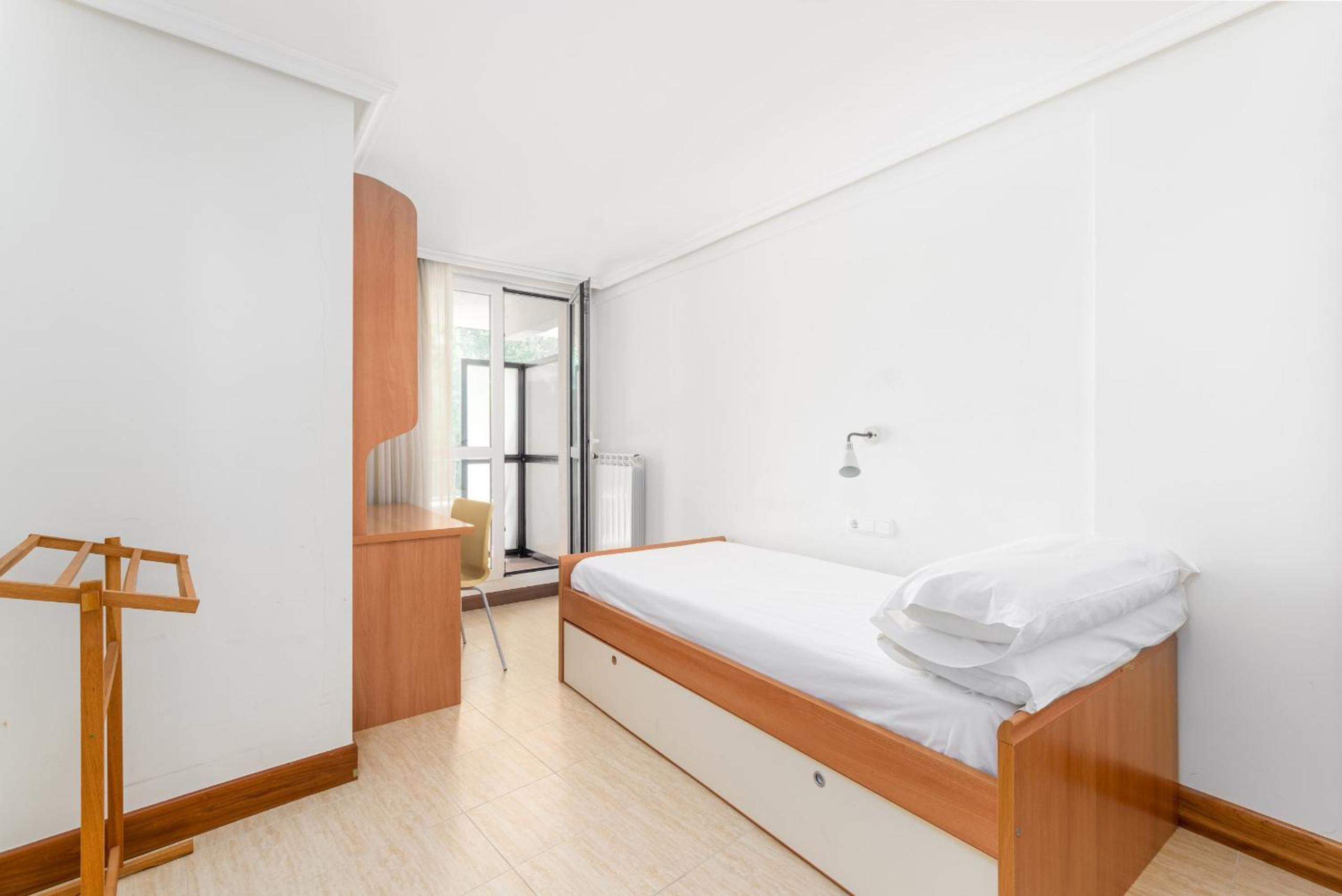 Apartment with Terrace photo 3