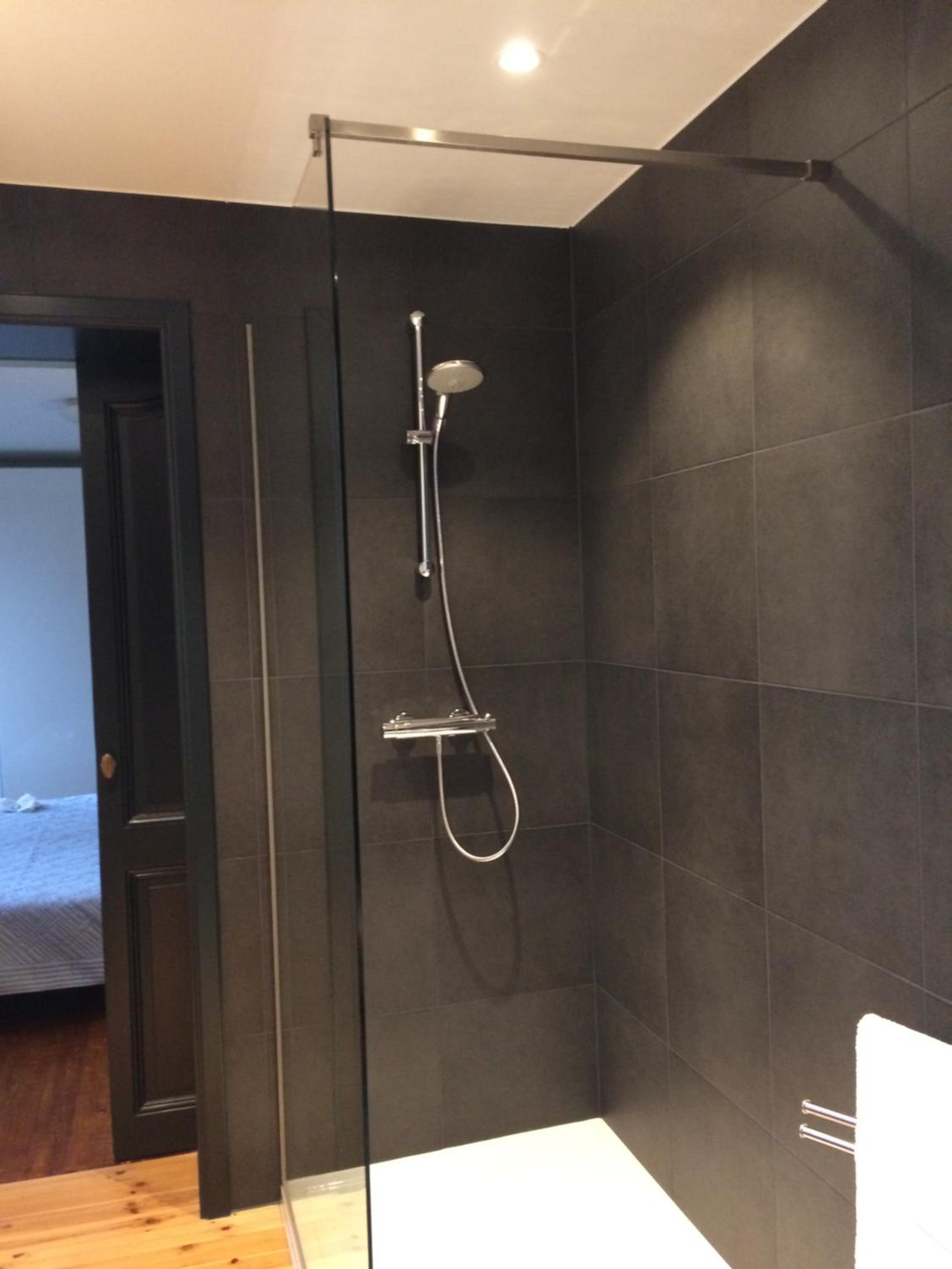 Deluxe Double Room with Shower photo 3