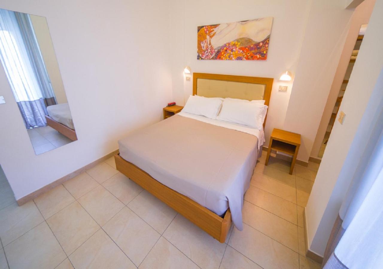 Superior Double Room - Photo 4