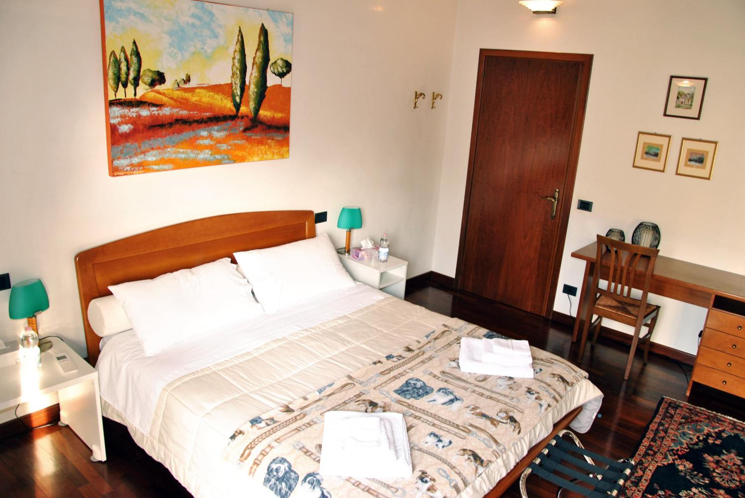 King Room with Terrace - Photo 1