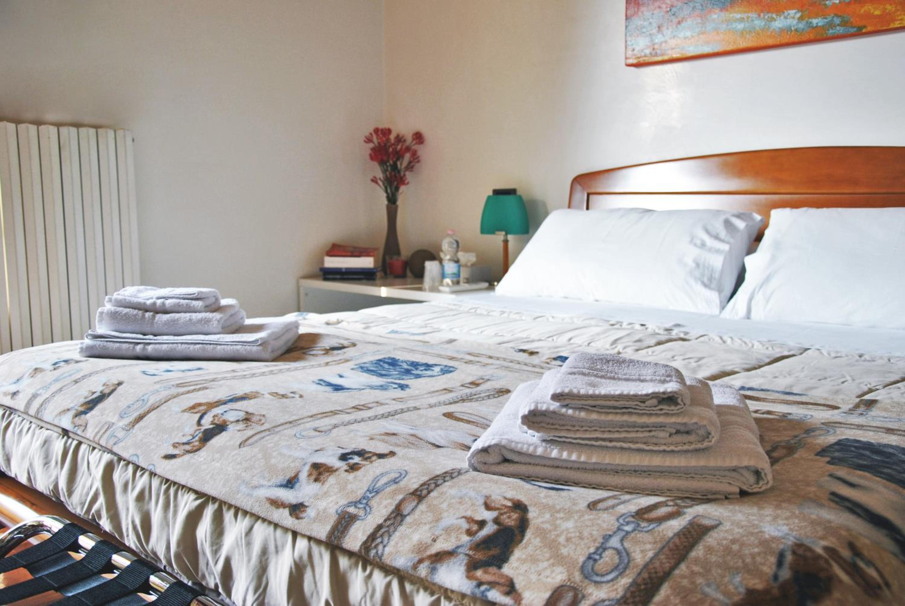 King Room with Terrace - Photo 8