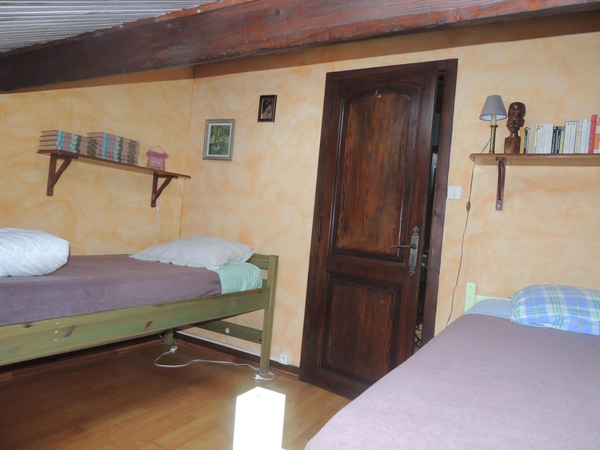 Standard Twin Room photo 1