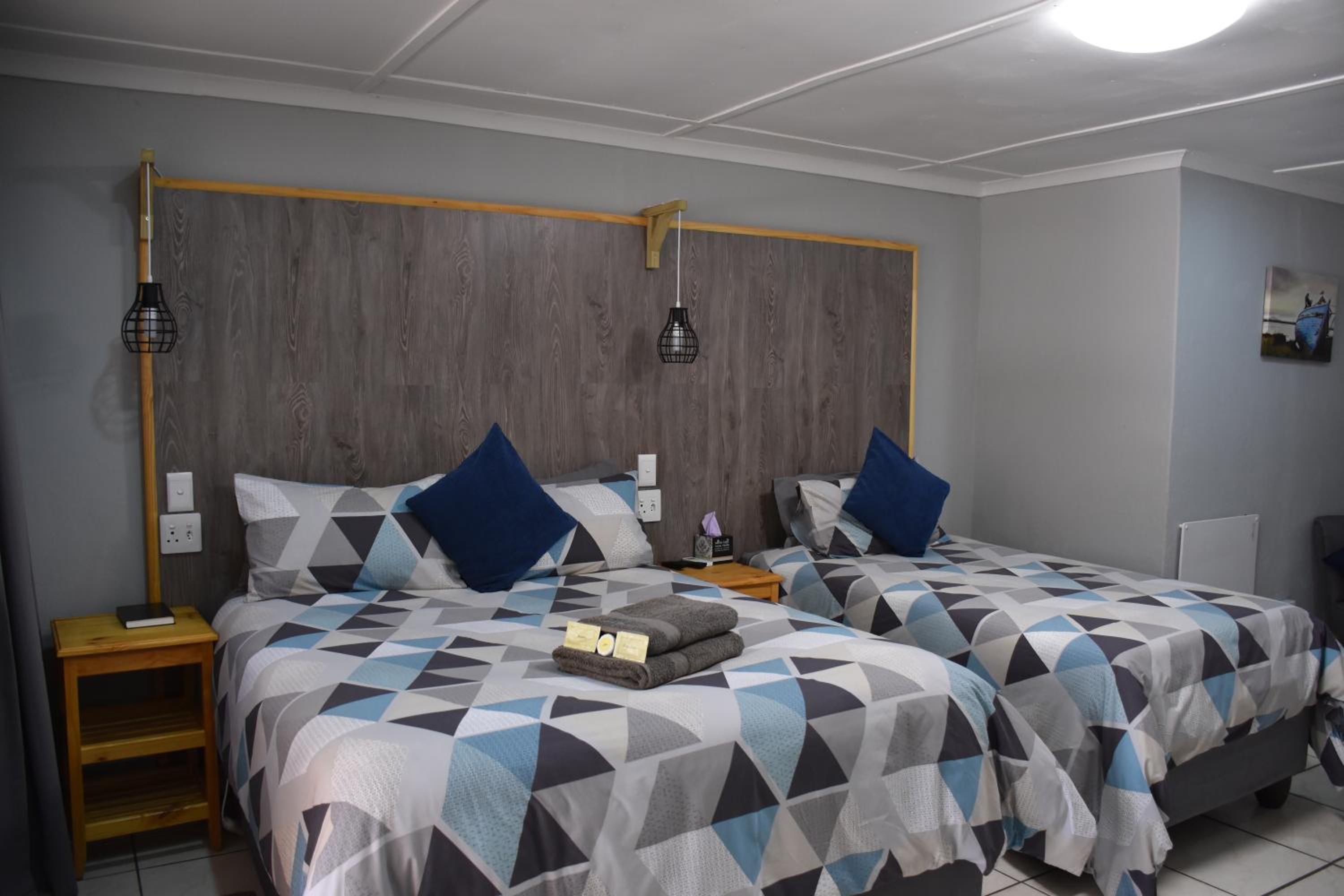 Deluxe Triple Room - Photo 1