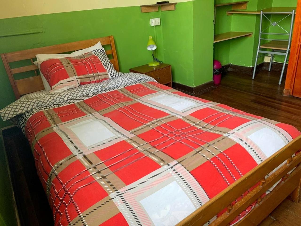 Standard Single Room With Shared Bathroom