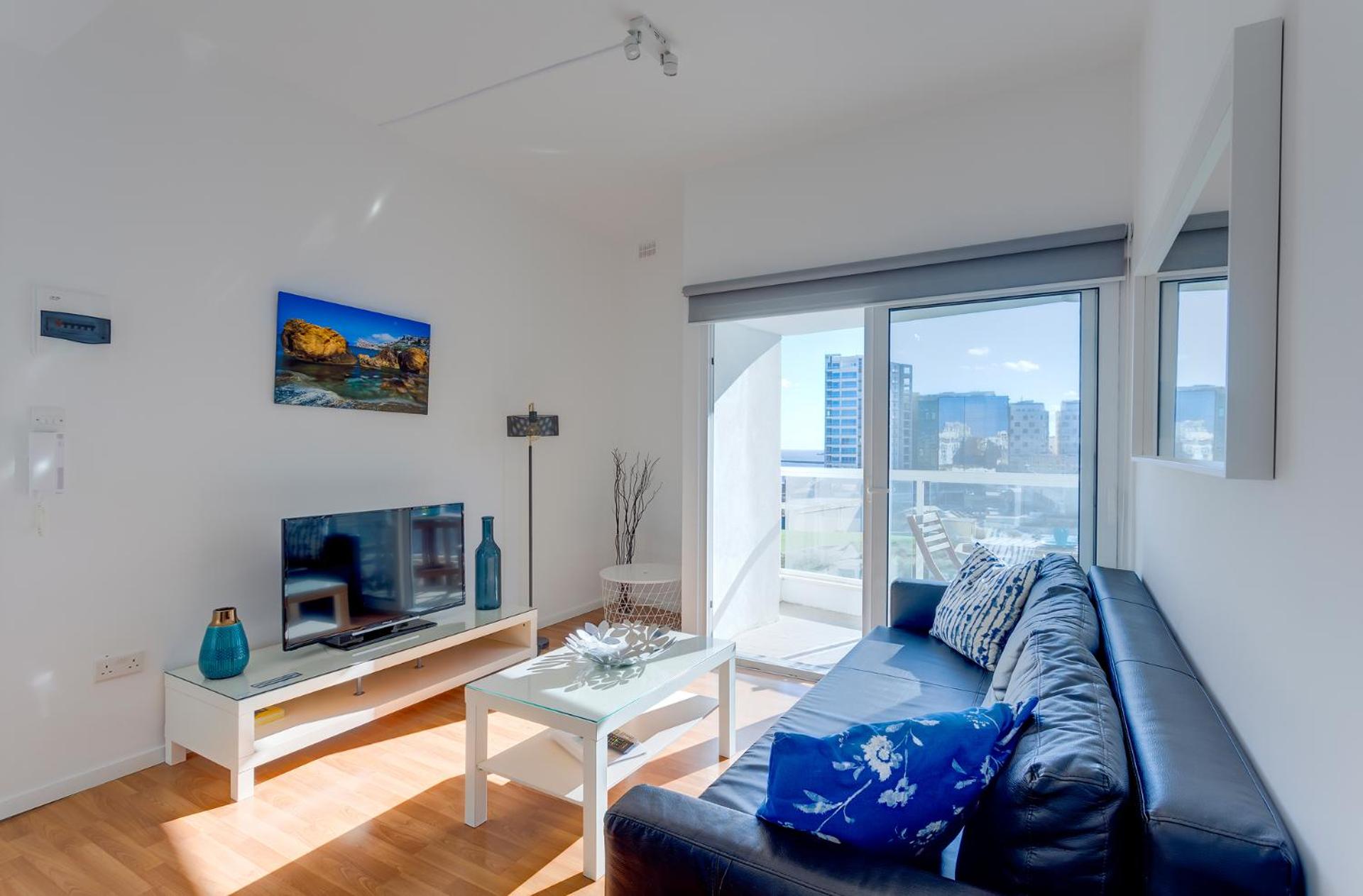 Apartment with Sea View photo 2