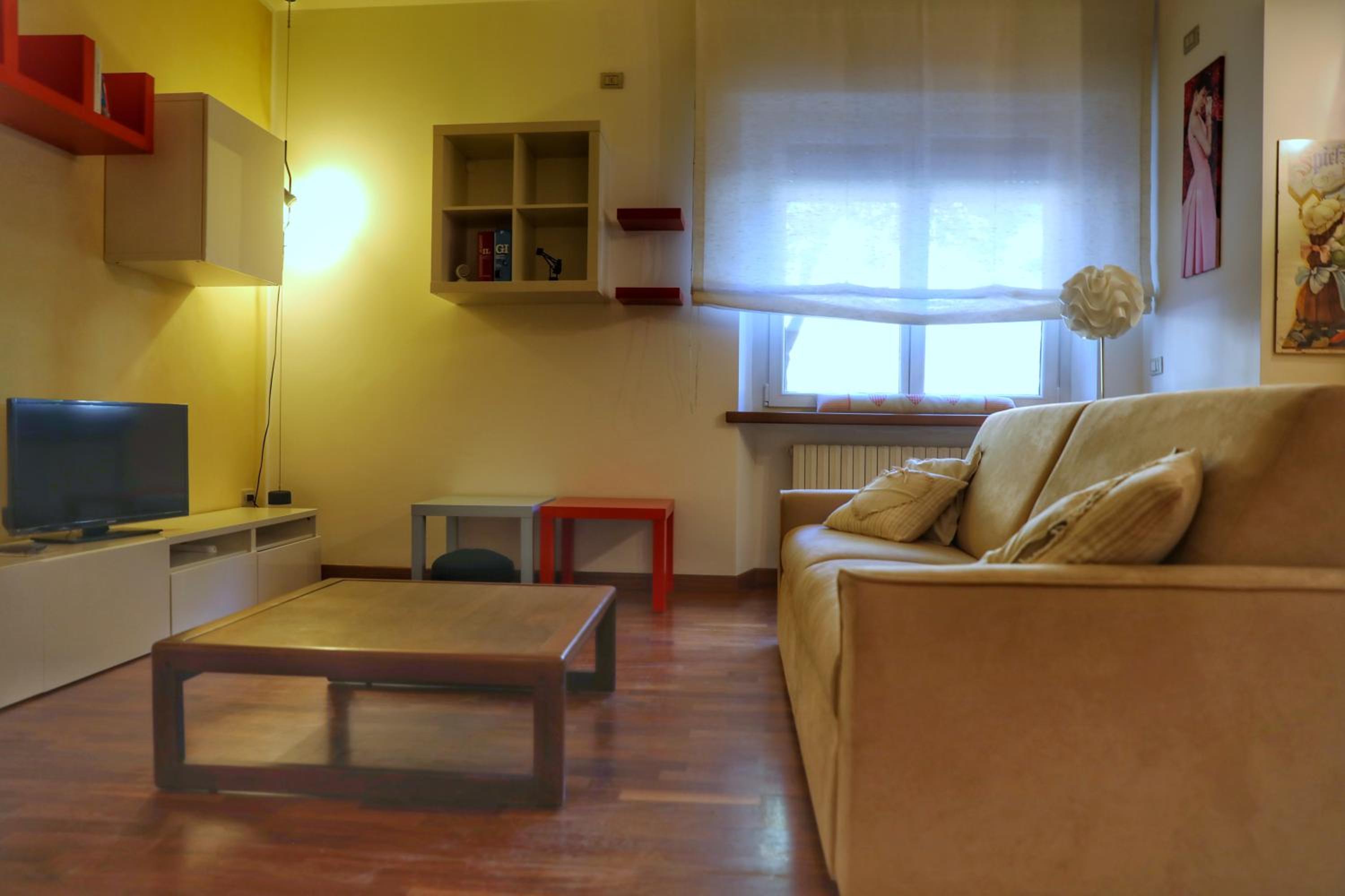 One-Bedroom Apartment