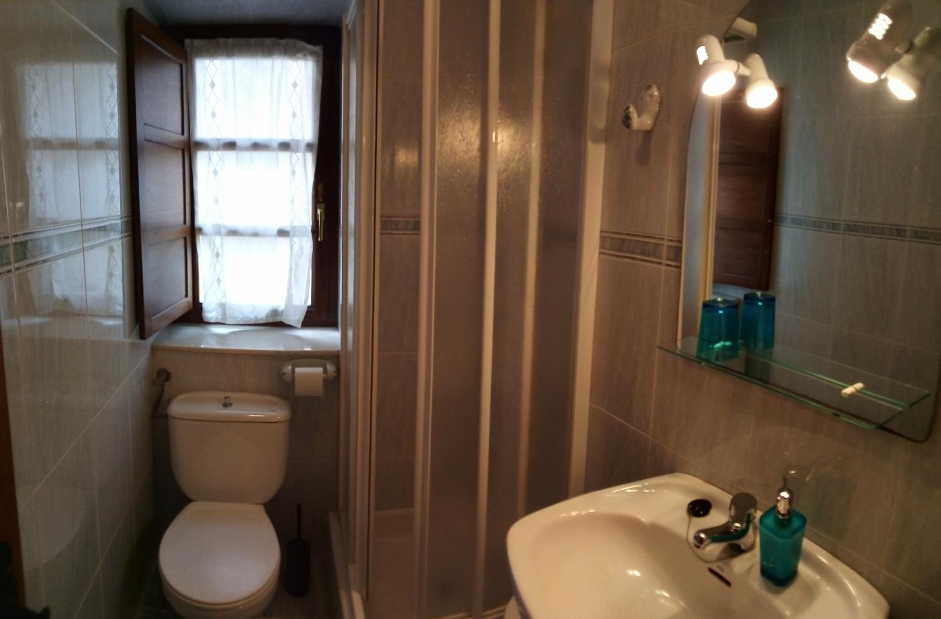 Deluxe Apartment - Photo 7