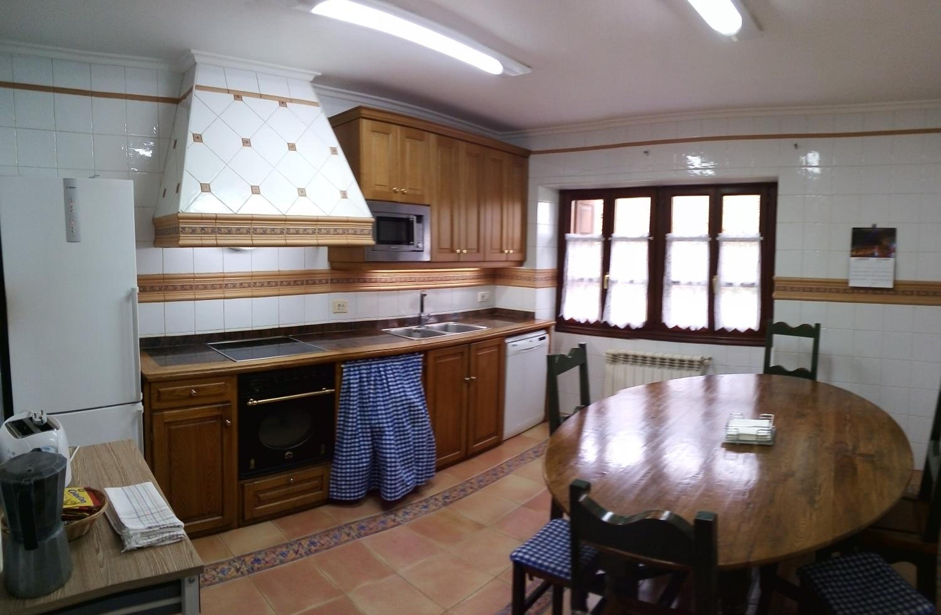 Deluxe Apartment - Photo 2