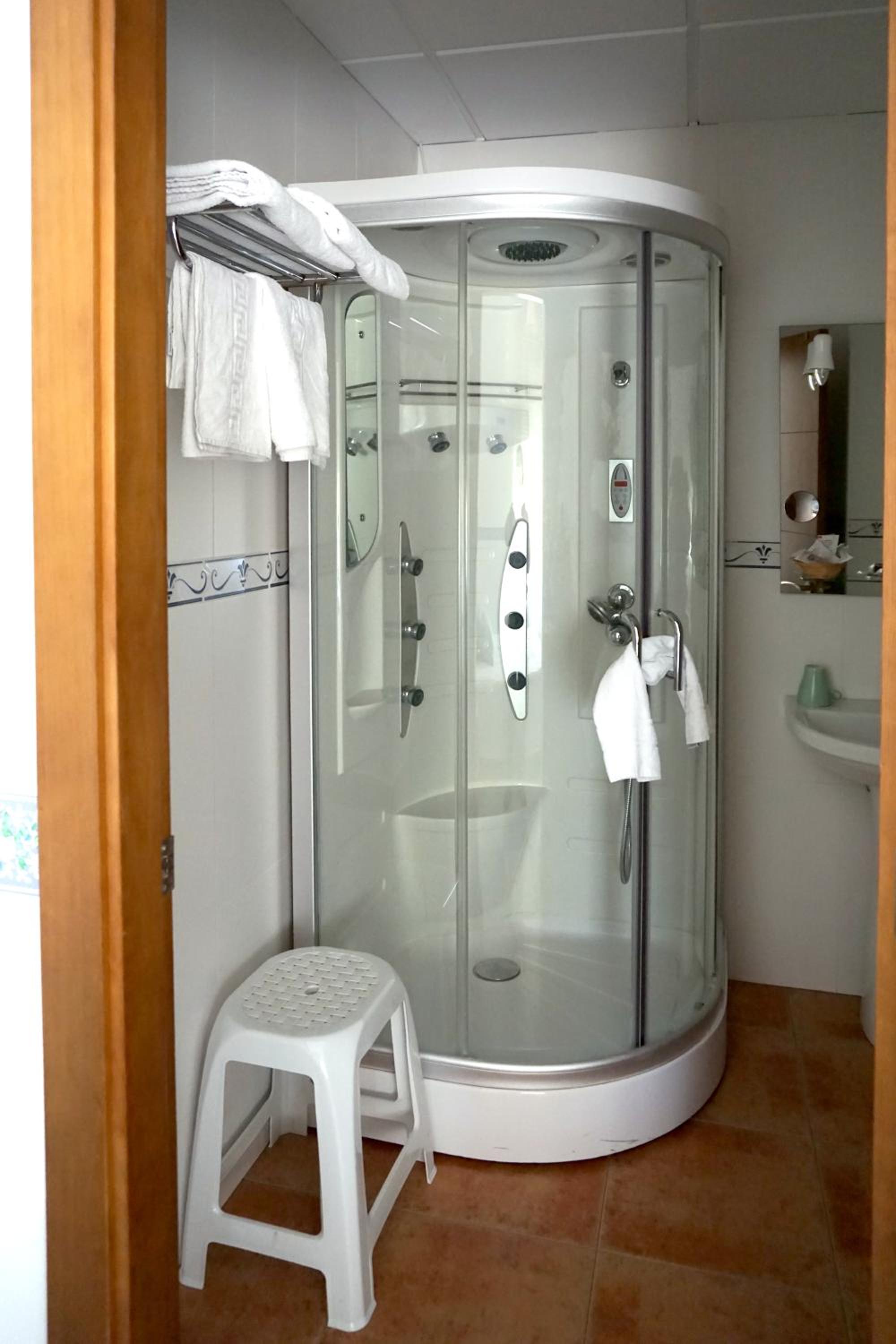 One-Bedroom Apartment - Photo 47