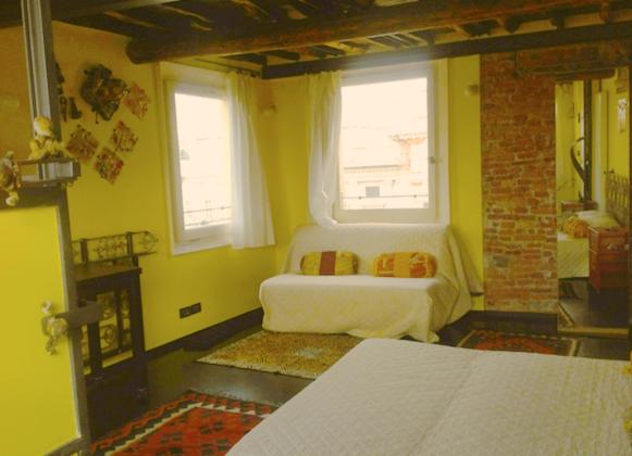 Penthouse Studio with City View - Photo 11