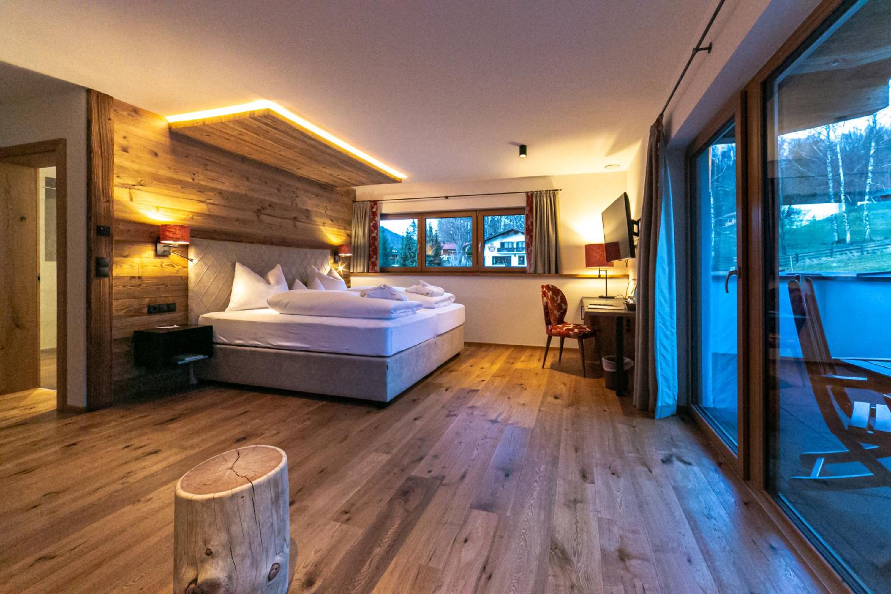 Deluxe Double Room with Balcony