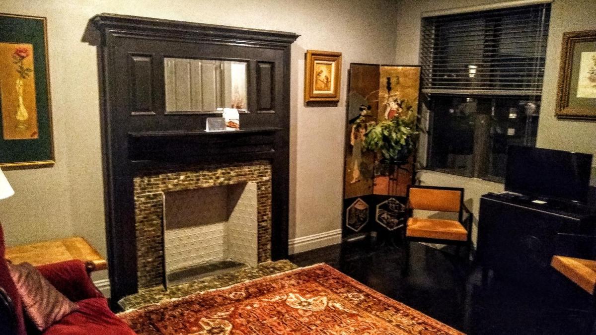 Studio Suite # 3  photo 2