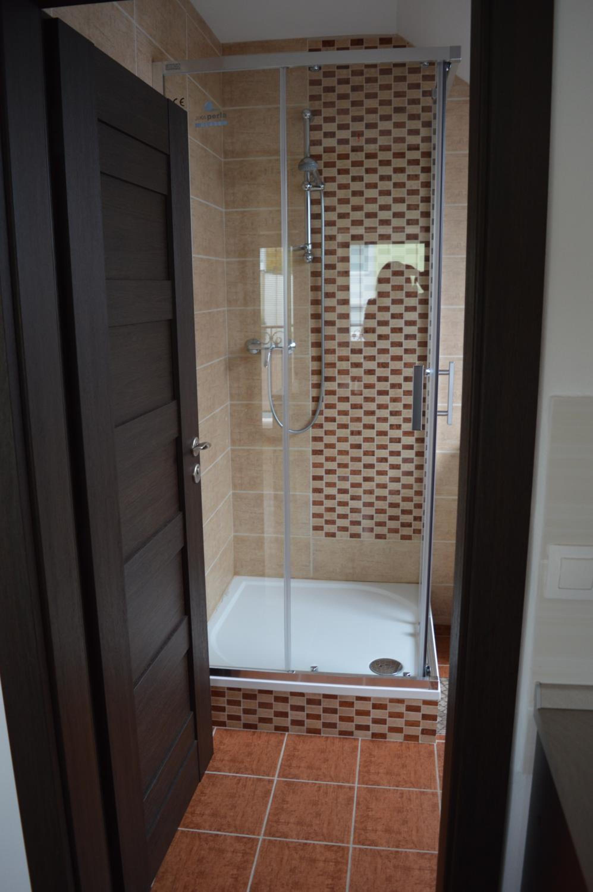 Double Room with Balcony - Photo 3