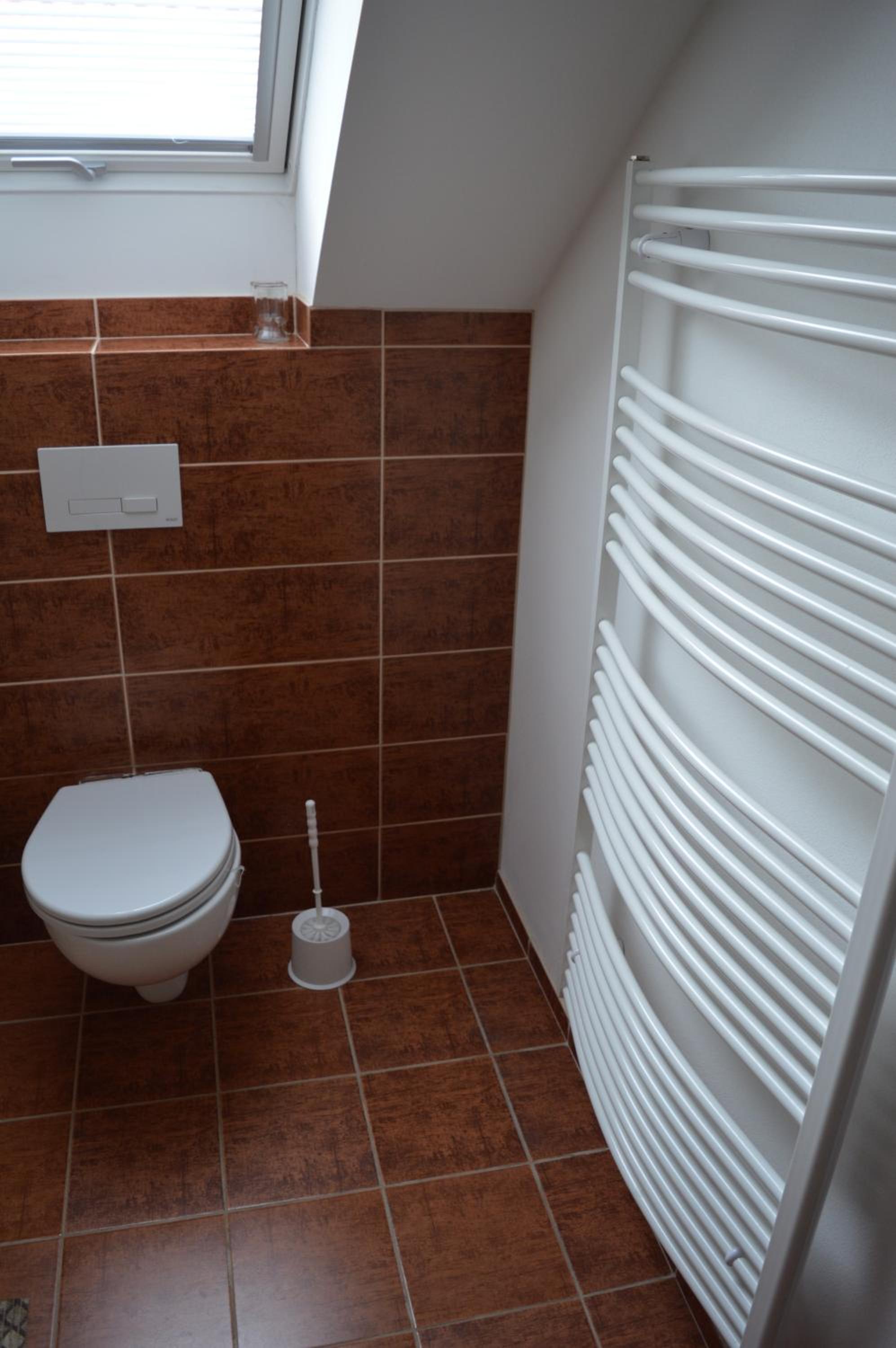 Double Room with Balcony - Photo 4
