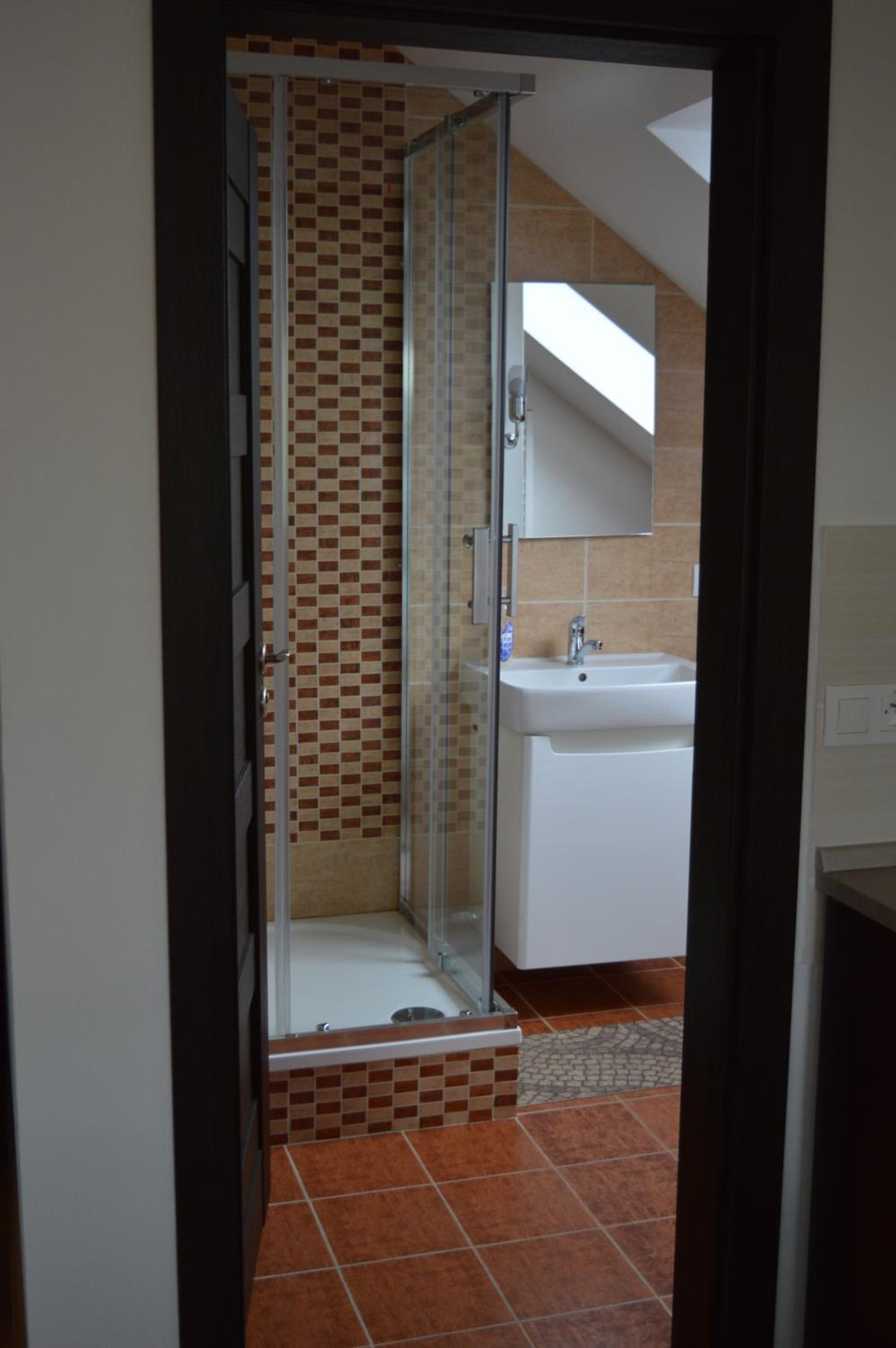 Double Room with Balcony - Photo 5