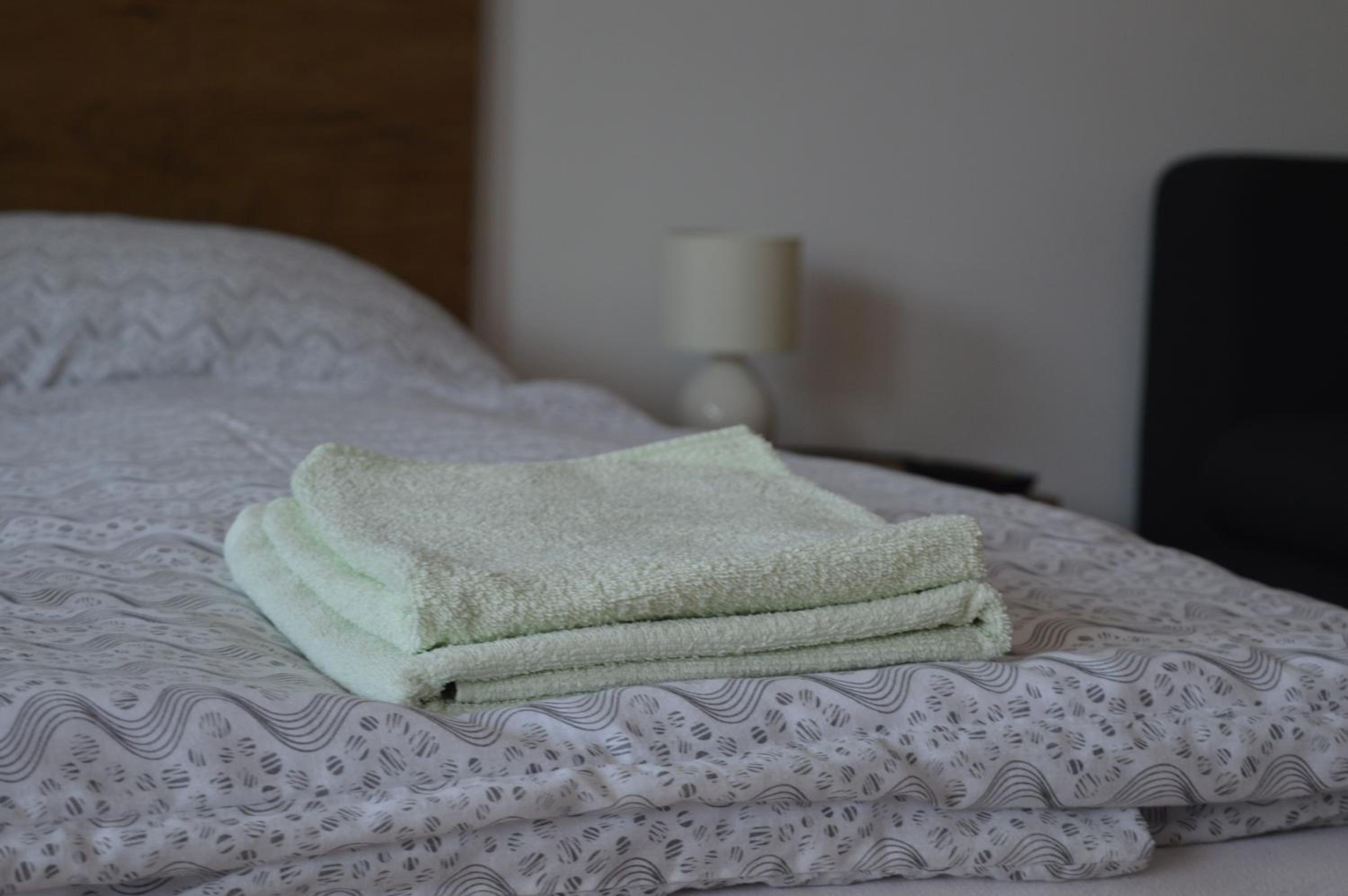 Double Room with Balcony - Photo 11