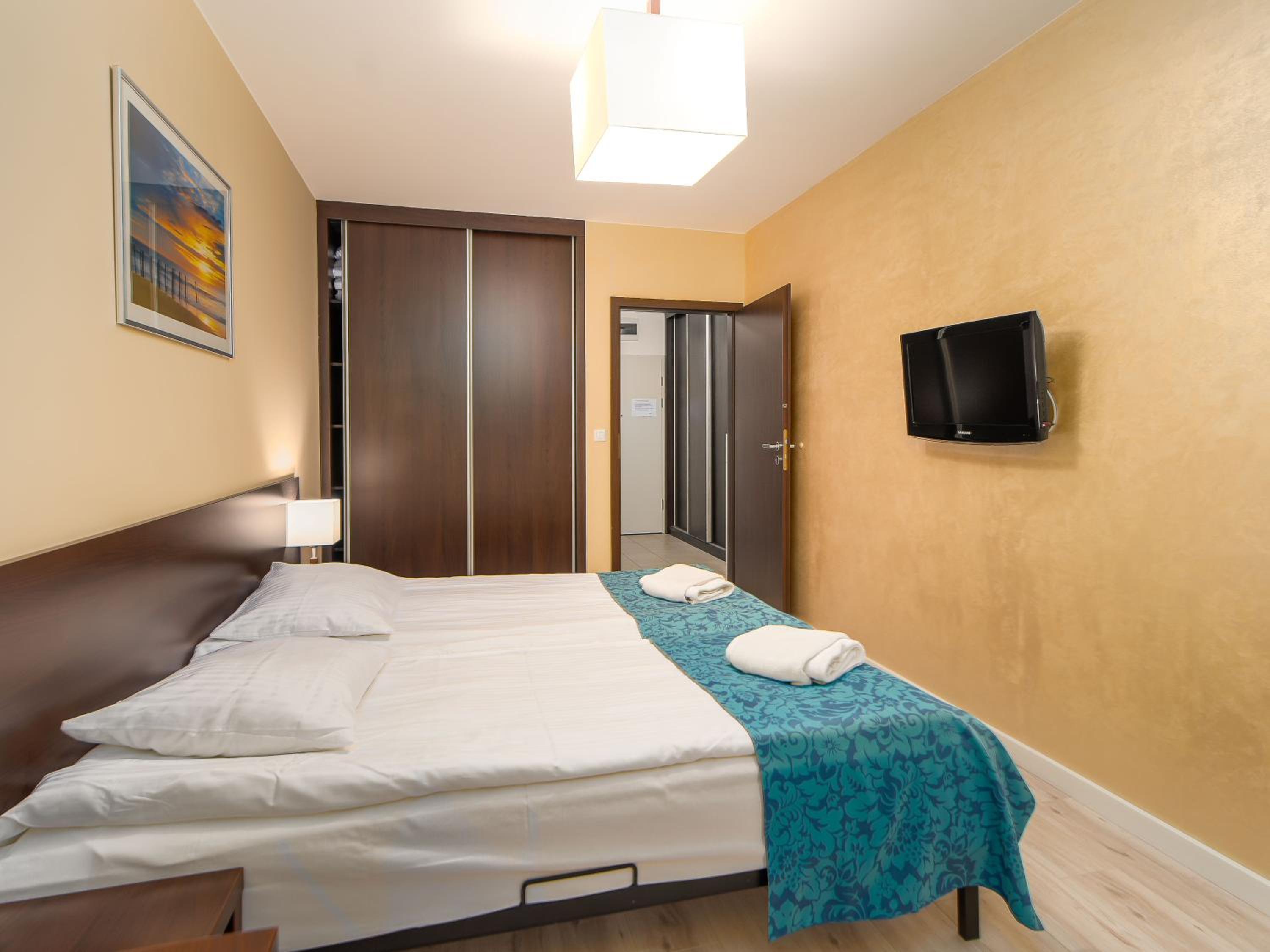 Apartment - Photo 11