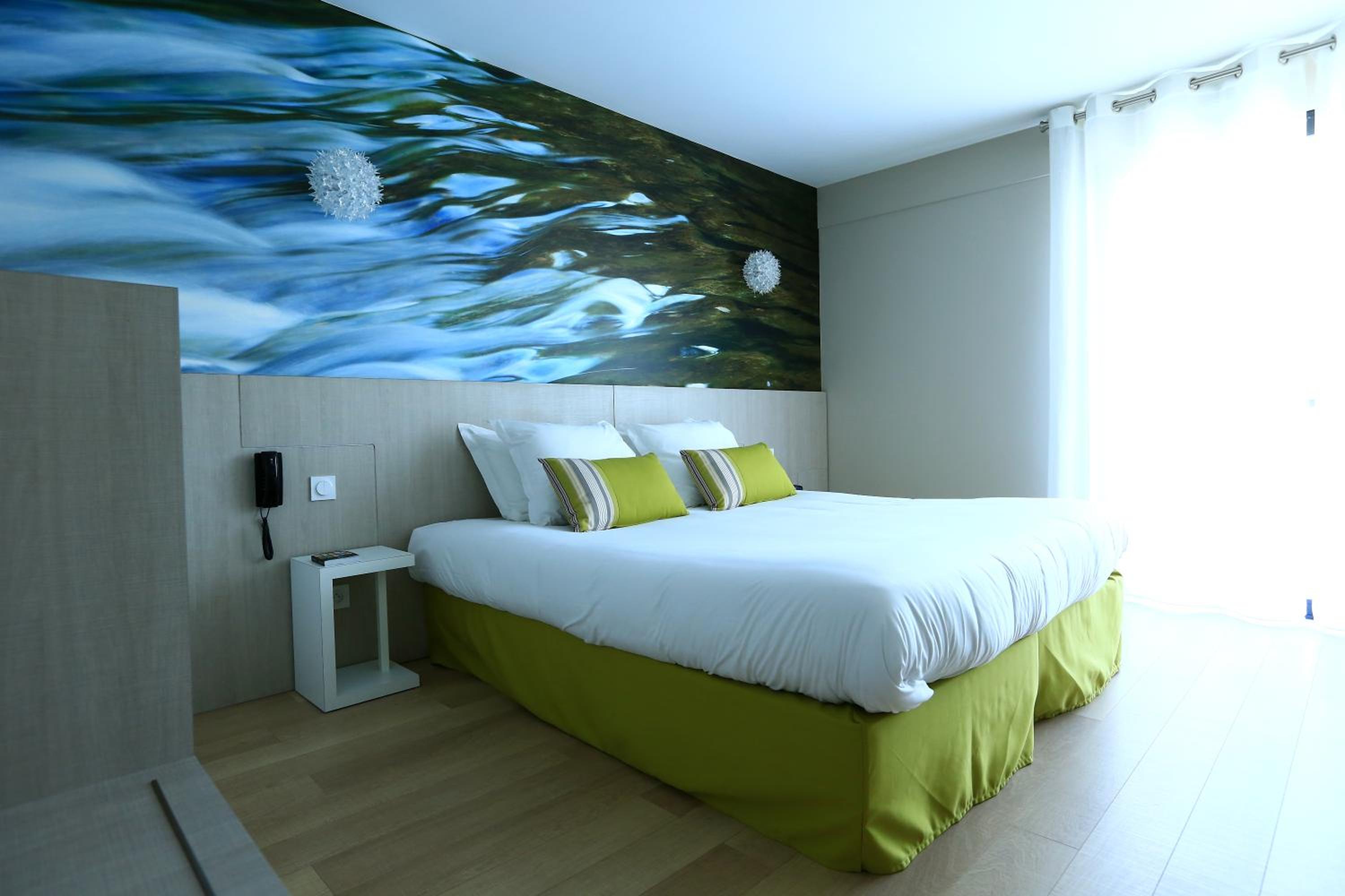 Deluxe Double Room - Photo 7