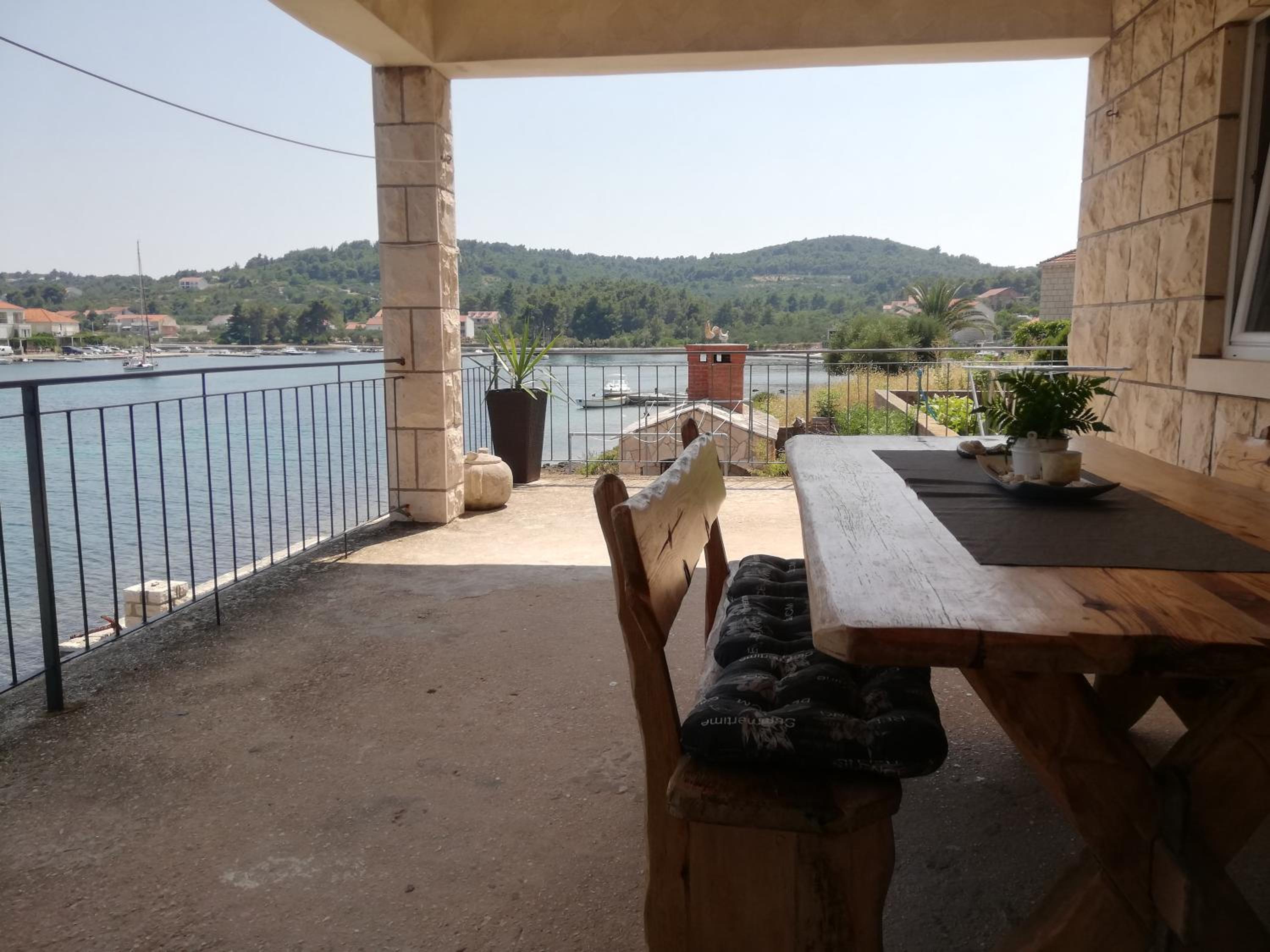 Apartment with Sea View photo 3